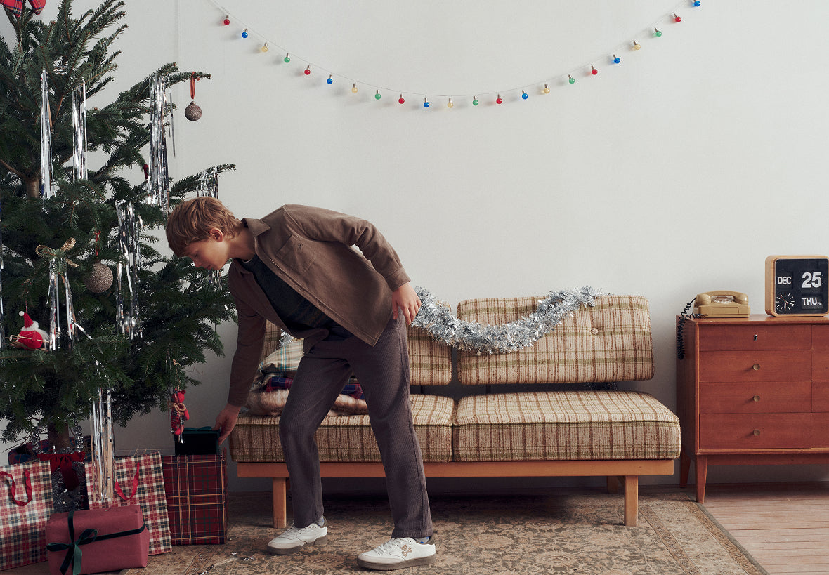 051225_mob_kidsmas_18