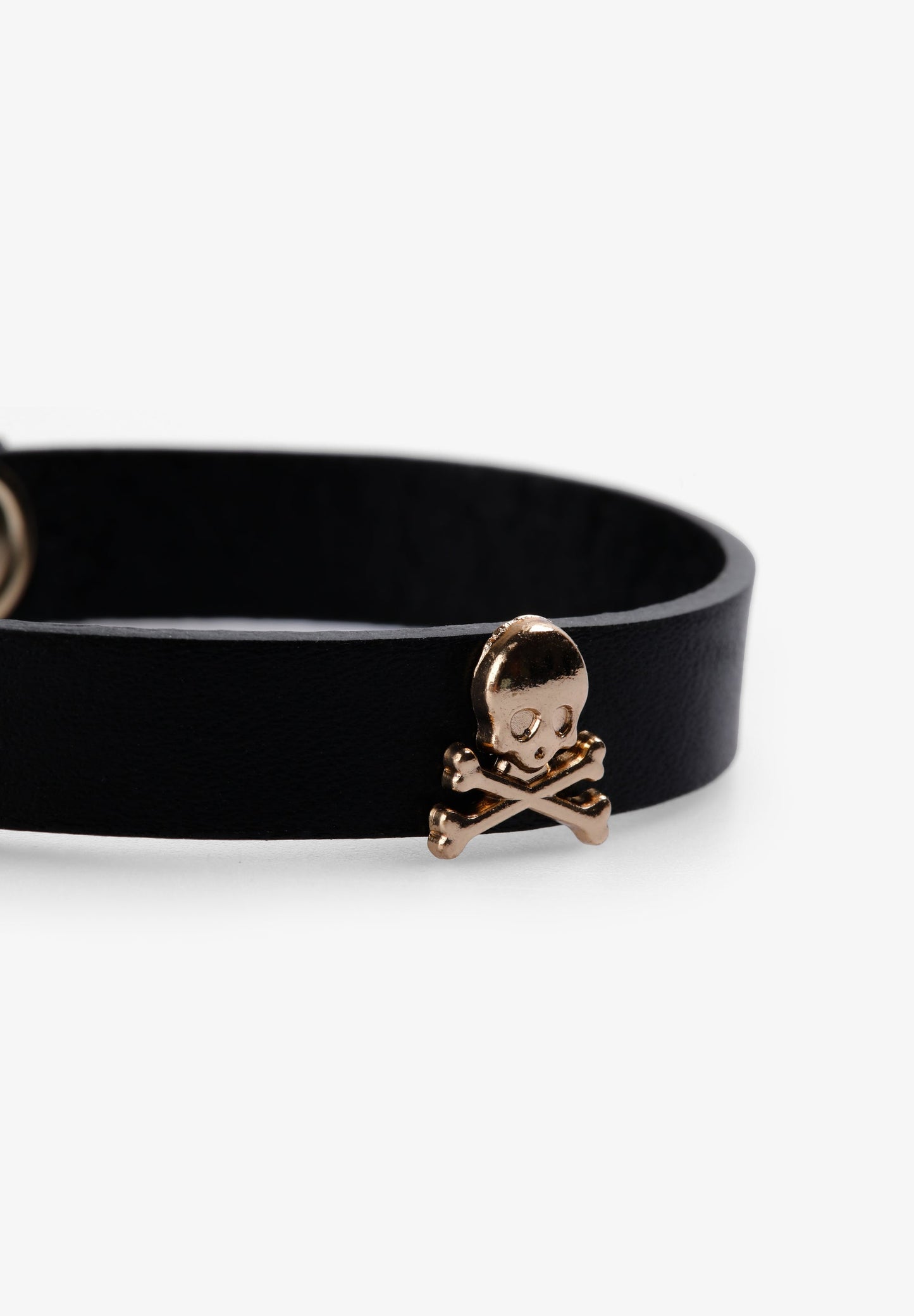 LEREN ARMBAND DOODSKOPJES