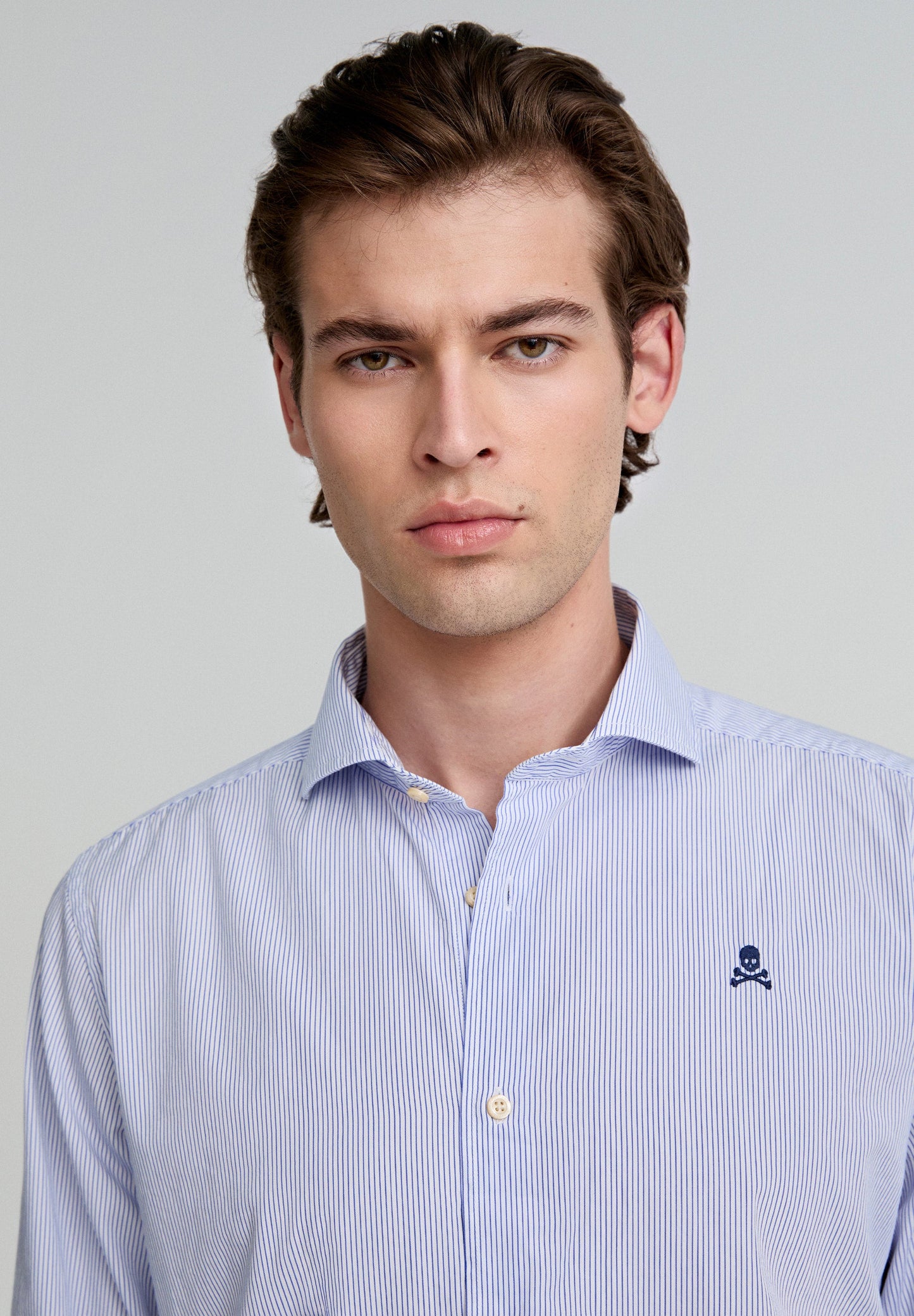 OVERHEMD FORMEEL GESTREEPT CONTRASTEREND DOODSKOPJE