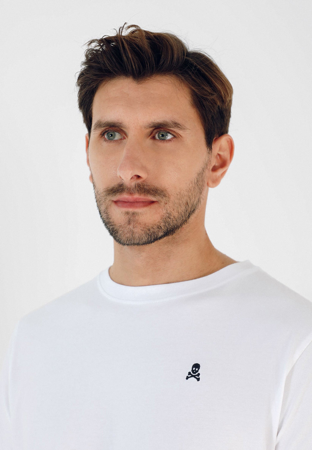 CAMISETA BÁSICA CALAVERA - Scalpers