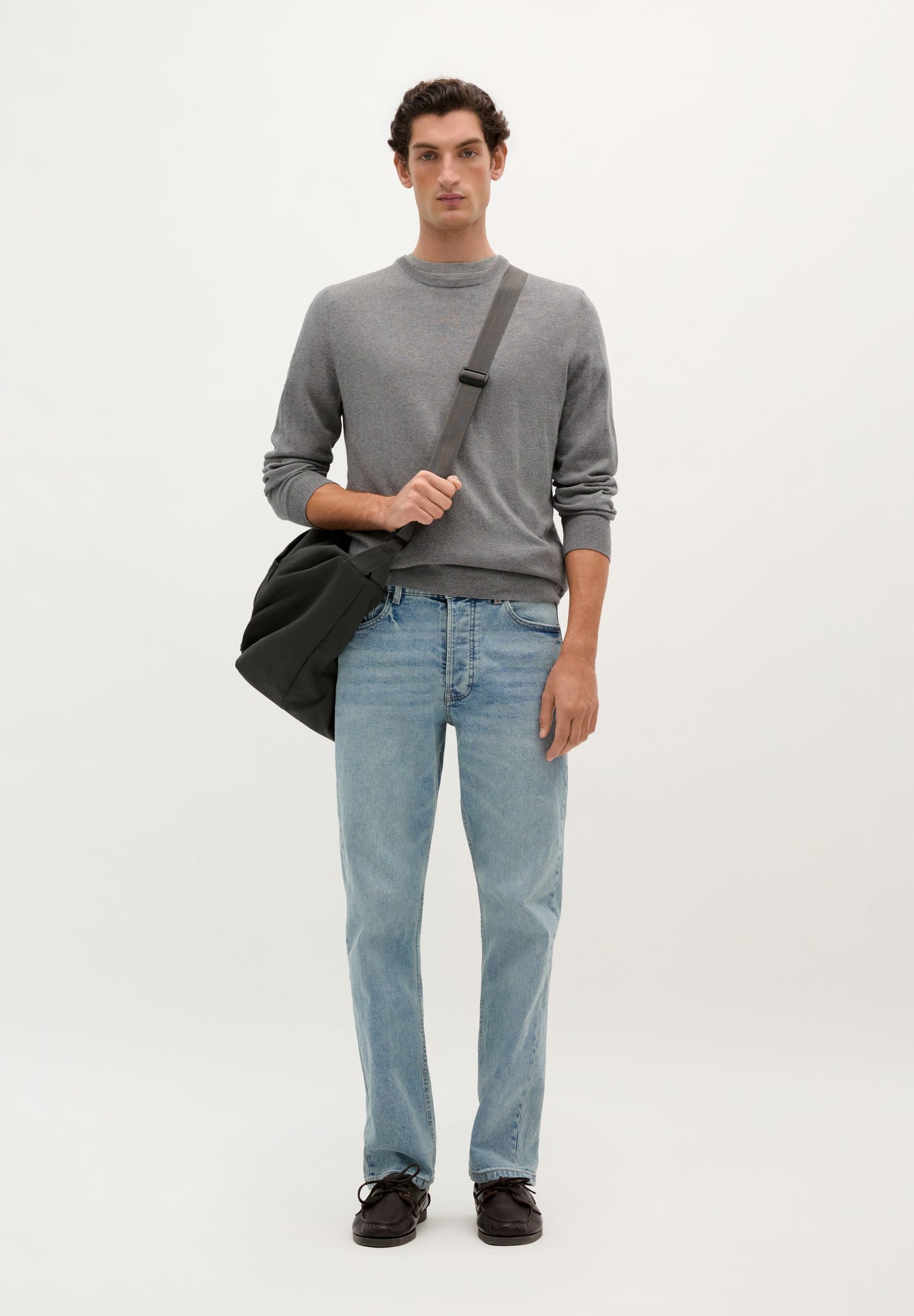 TRUI RONDE HALS DOODSKOPJE