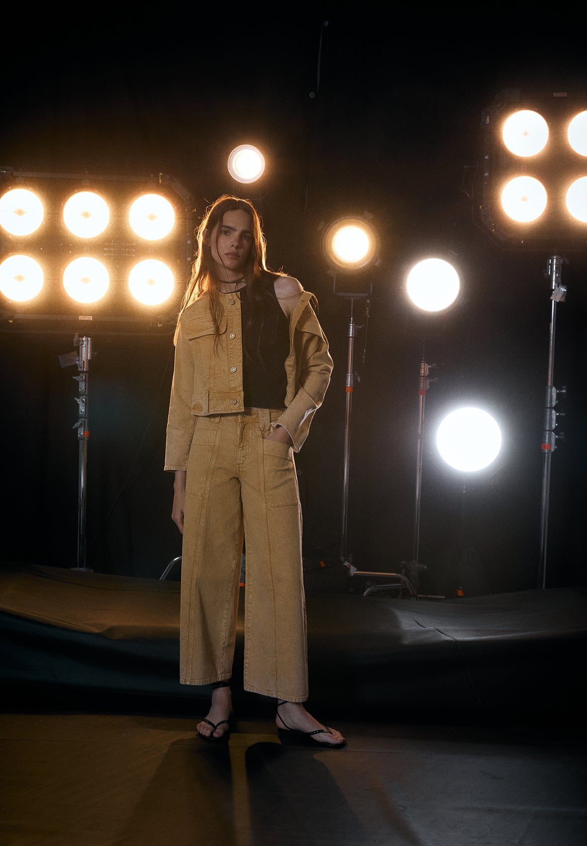 280525_mob_circular_m_06