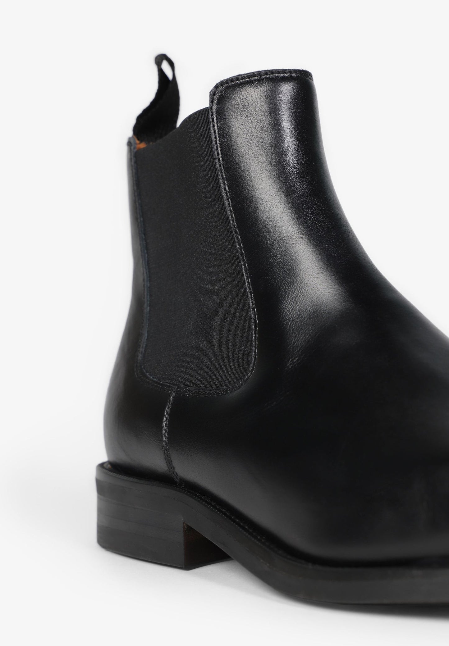 BOTAS CHELSEA PIEL - Scalpers