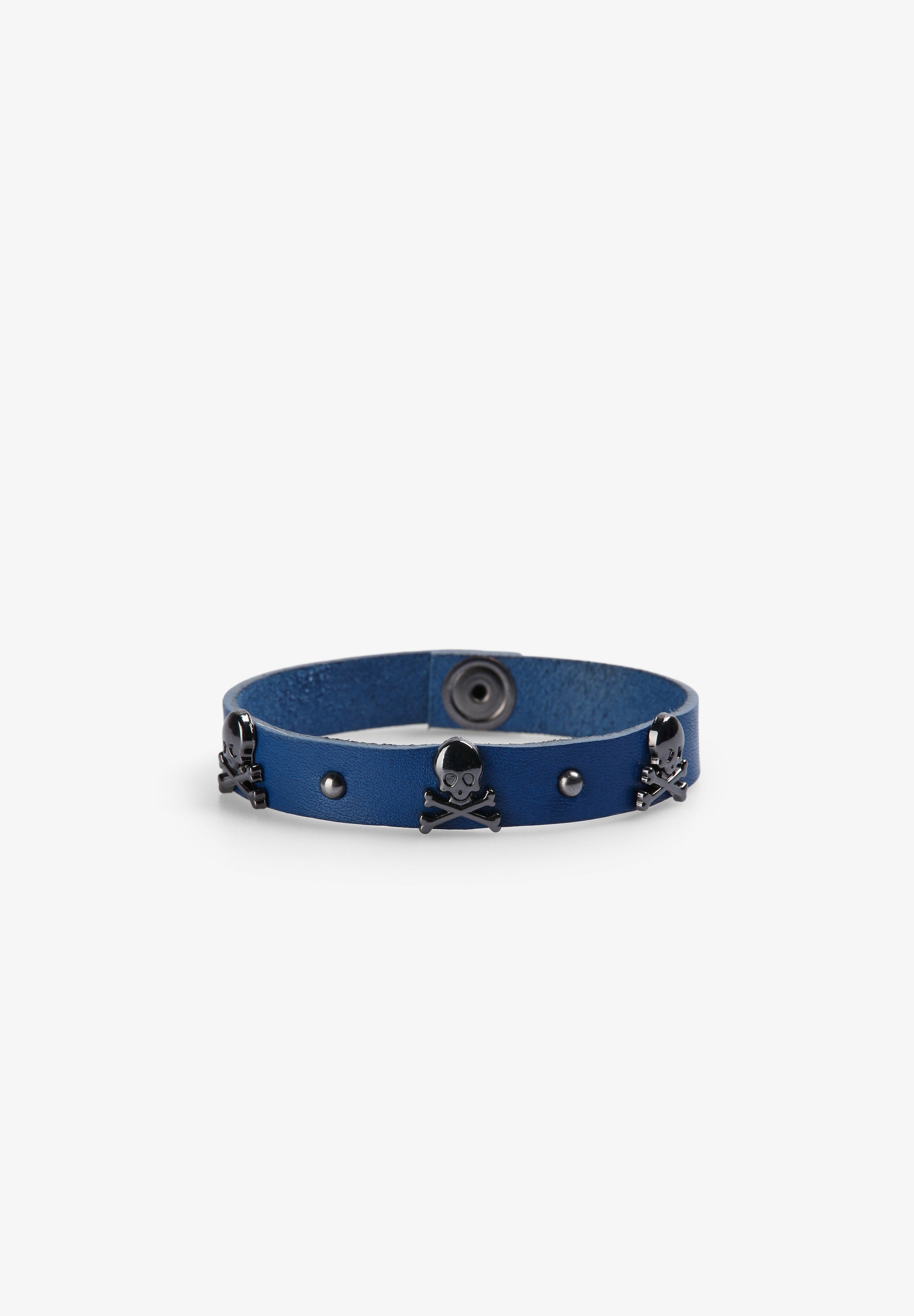 ARMBAND STUDS EN DOODSKOPJES
