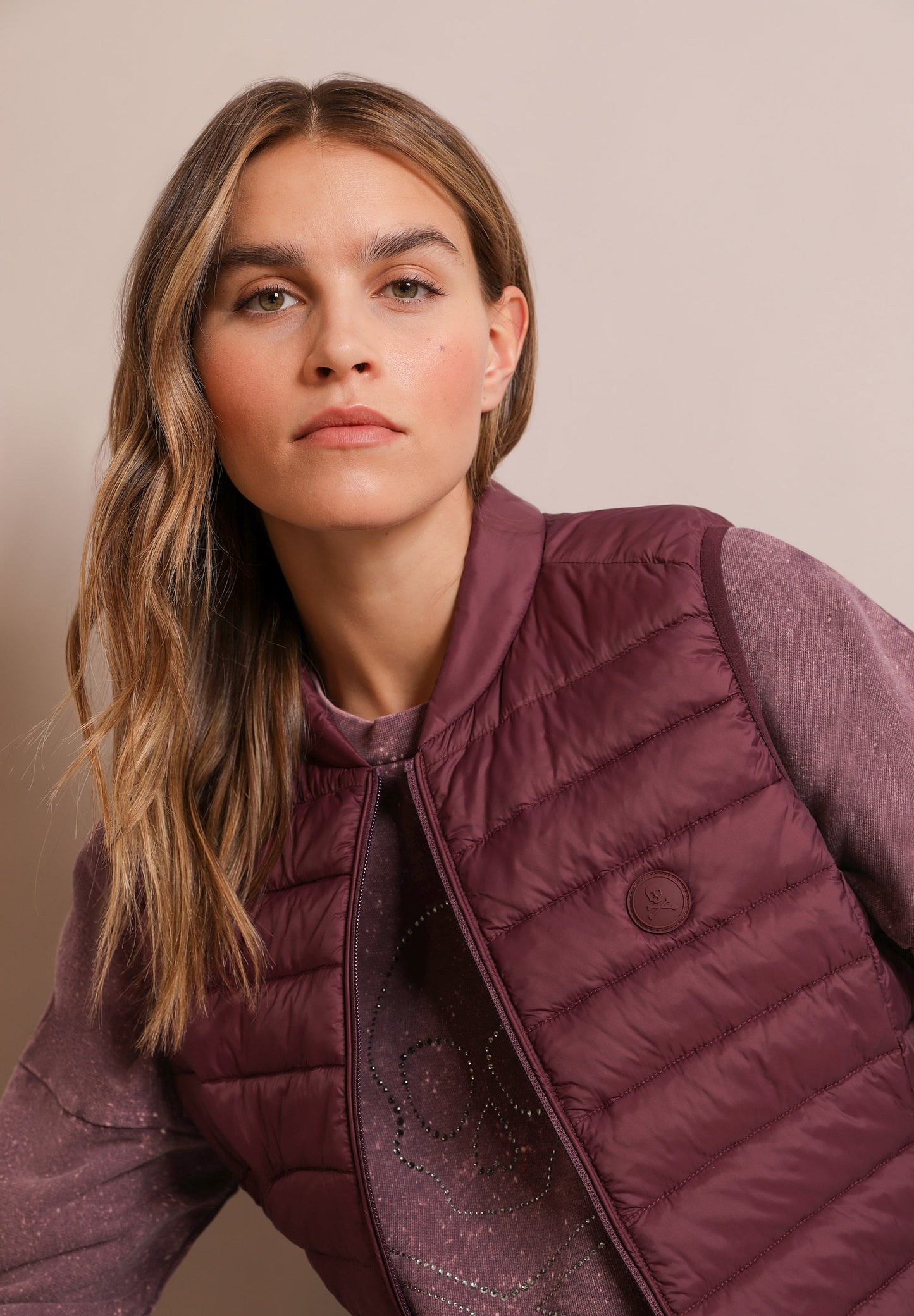 GEWATTEERDE BODYWARMER DOODSKOP