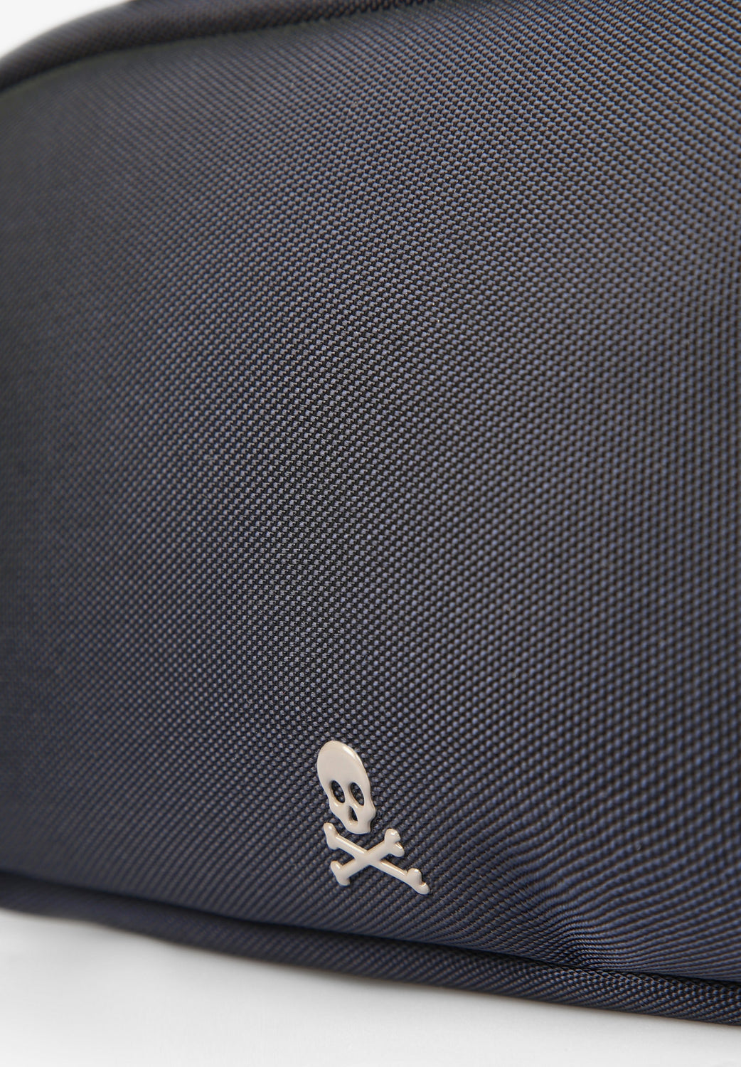 NECESER CALAVERA FRONTAL - Scalpers