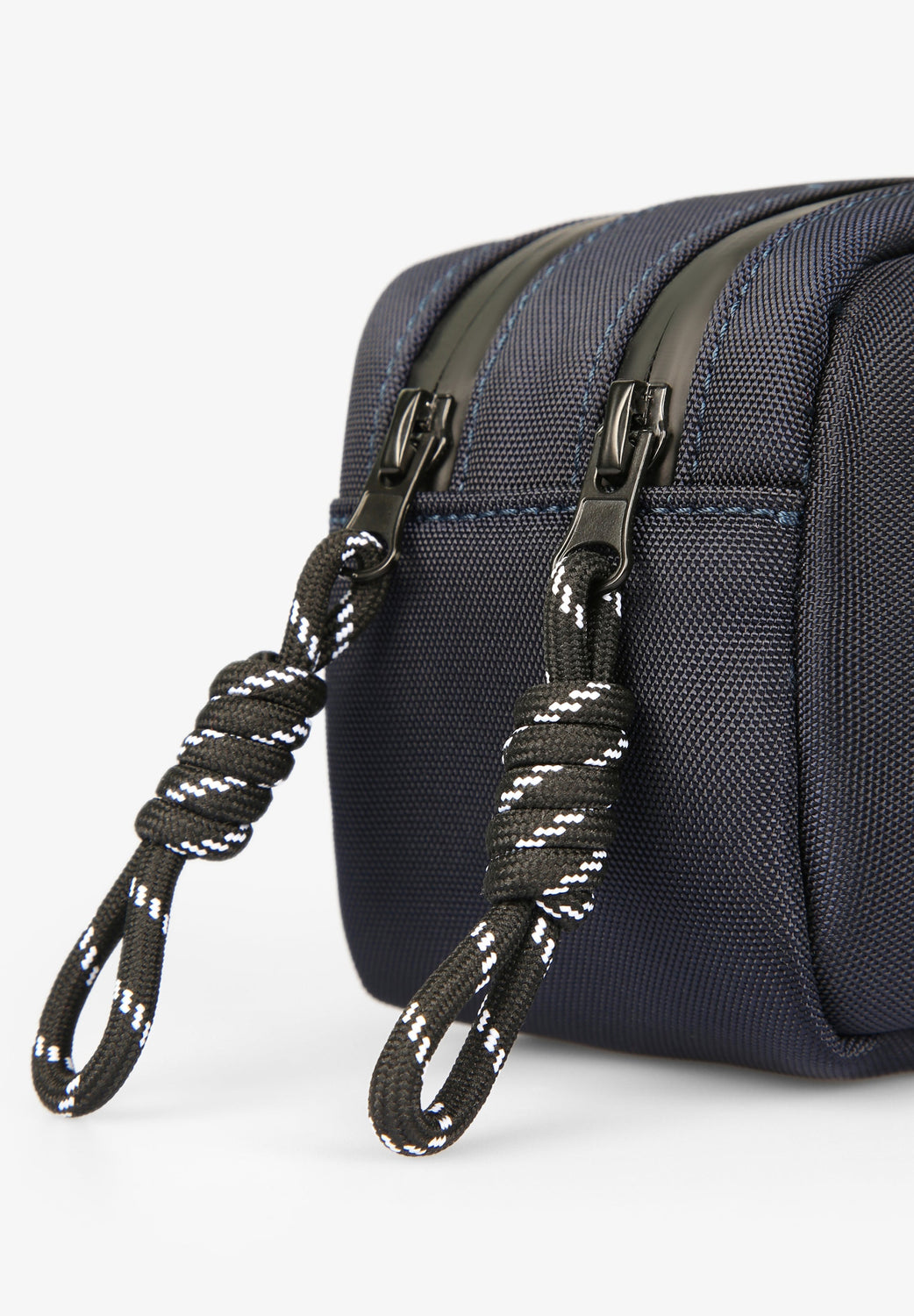 NECESER CALAVERA FRONTAL - Scalpers