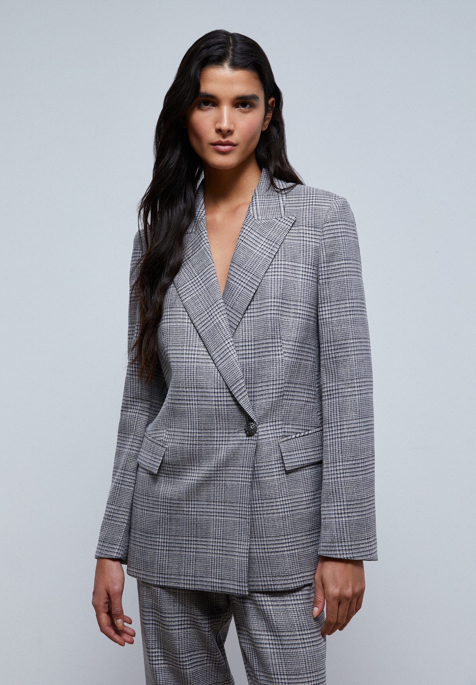 DOUBLE-BREASTED CHECK BLAZER WITH BUTTON