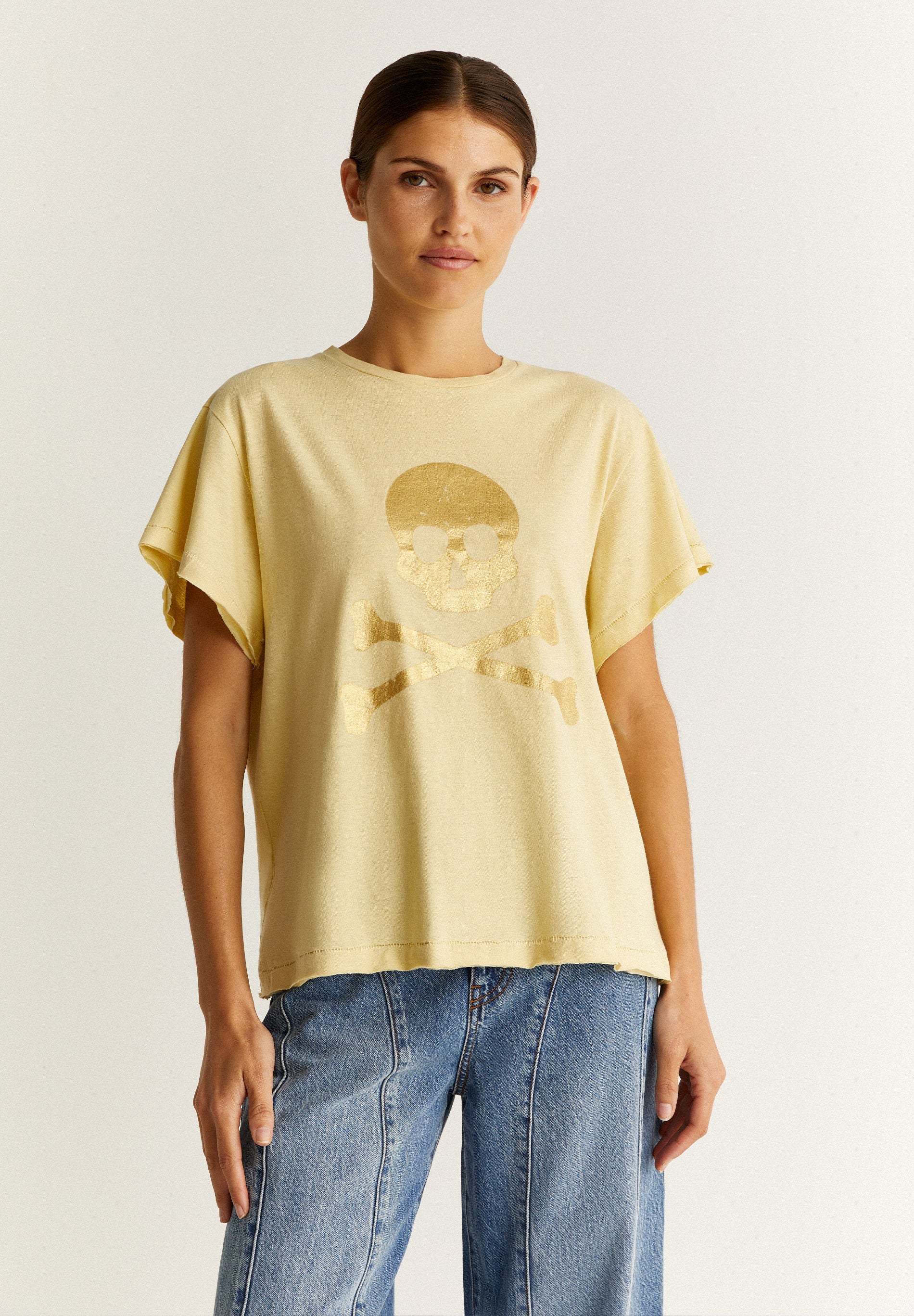 T-SHIRT WITH FOIL SKULL