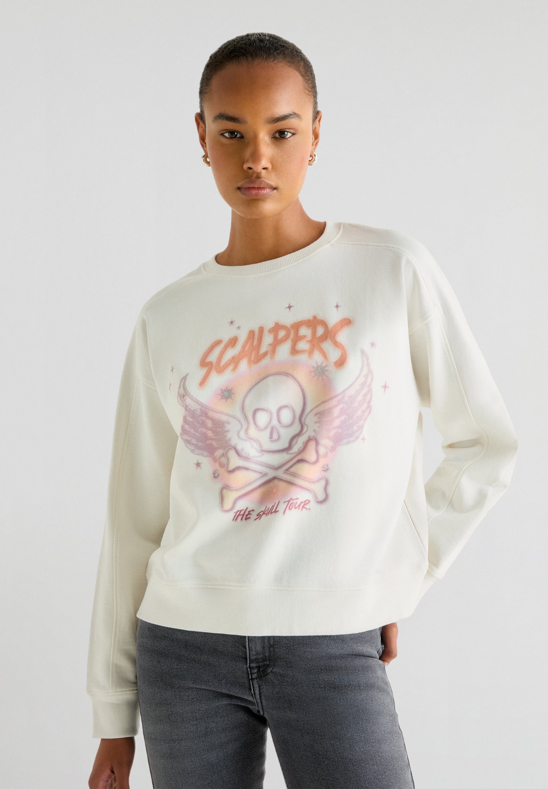 SPRAY SKULL SWEATER