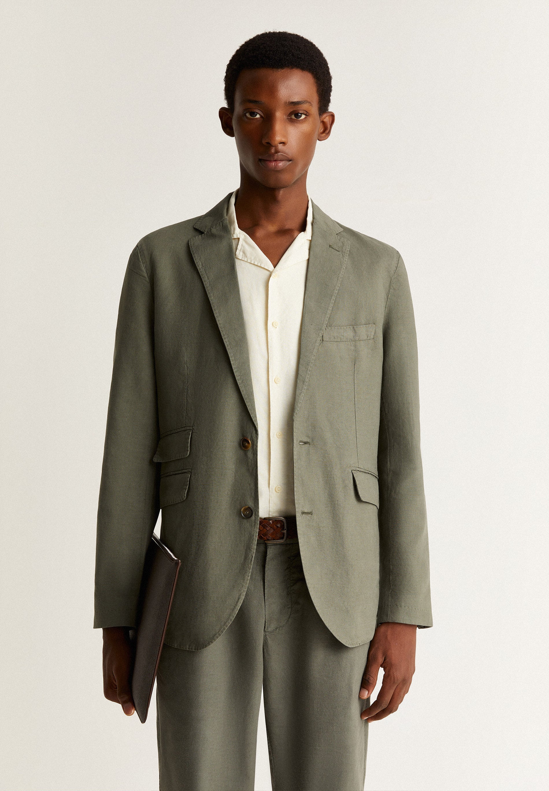 LIGHTWEIGHT LINEN BLAZER