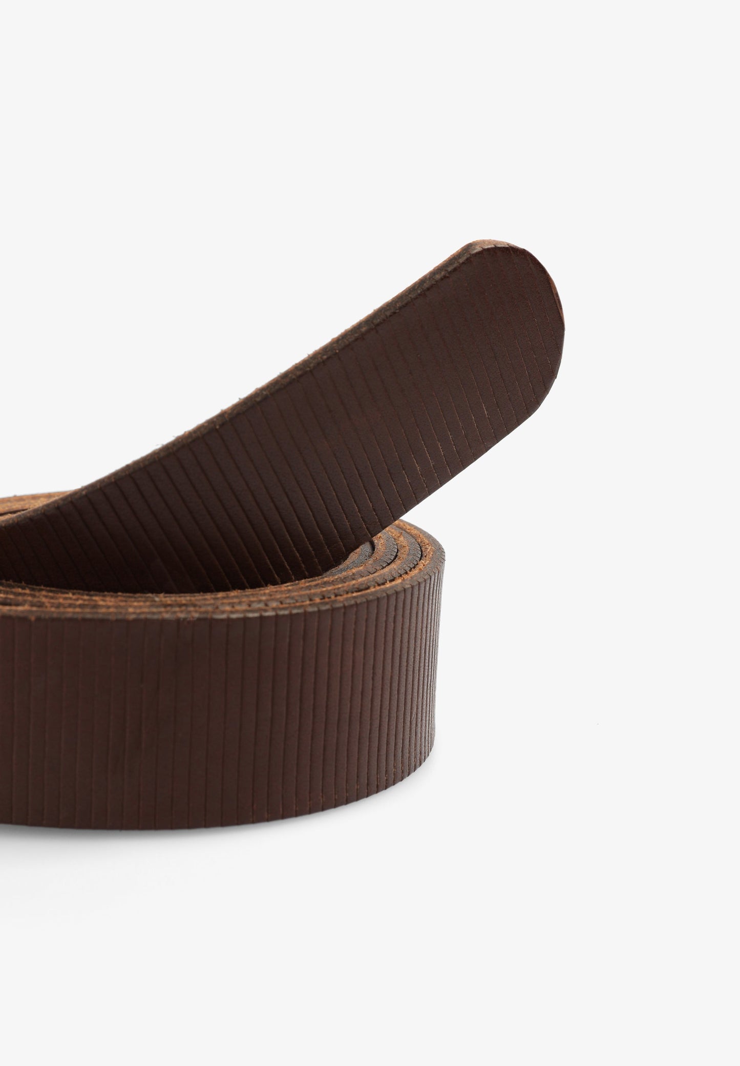 LEATHER BELT WITH STRIPES