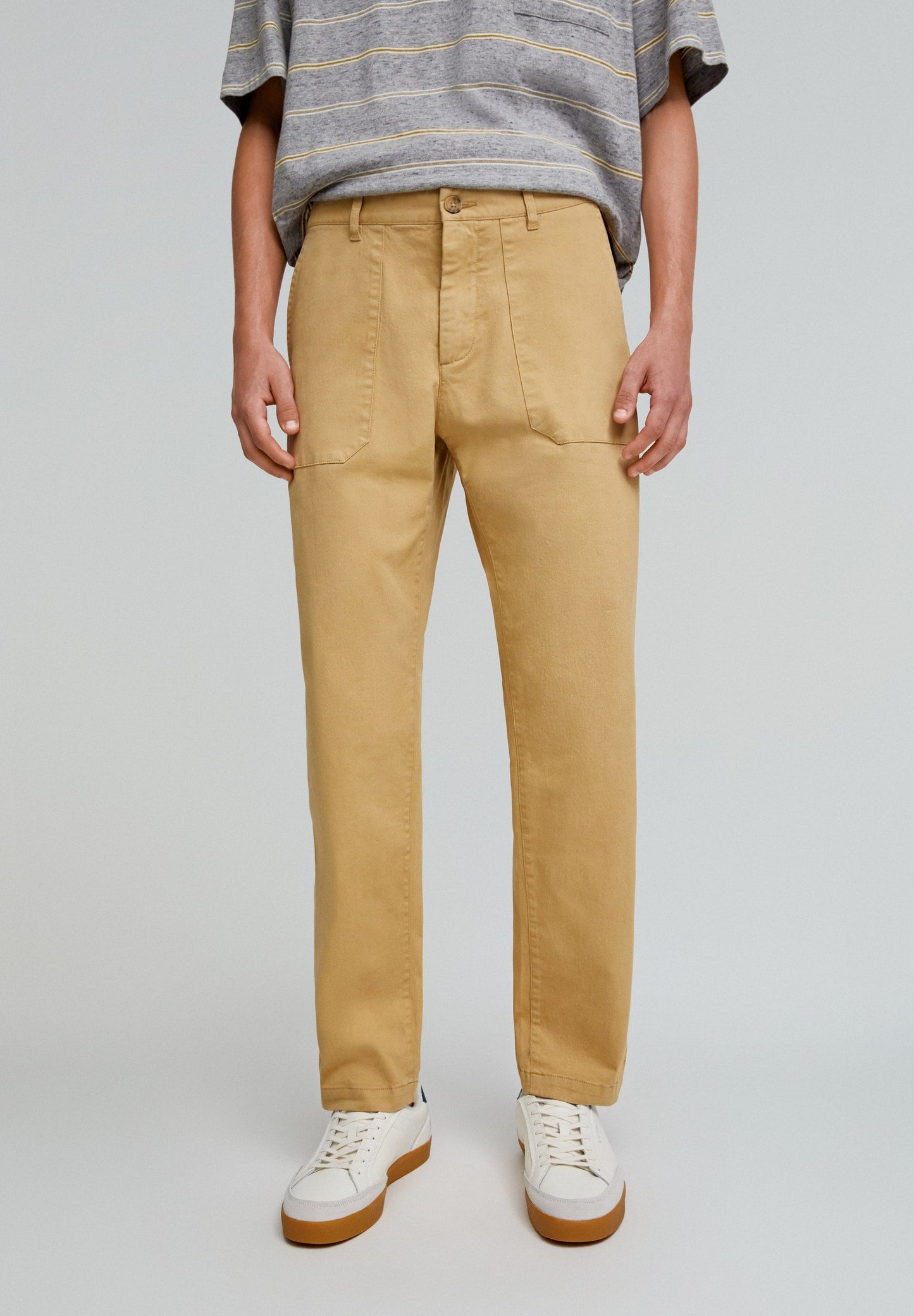 TROUSERS WITH FRONT POCKETS