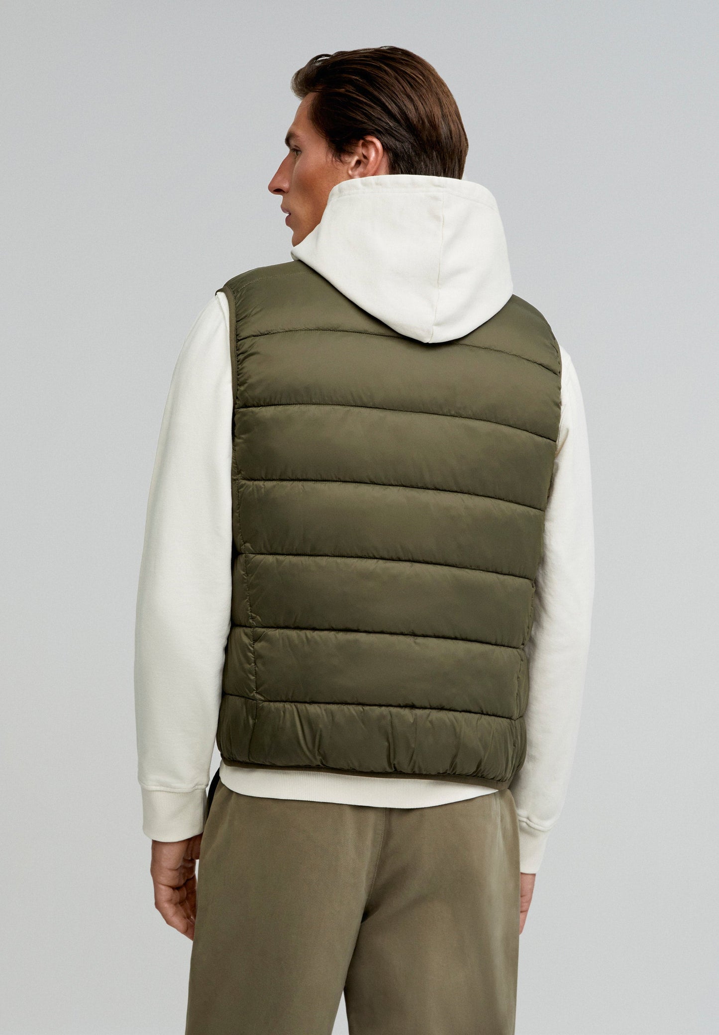 PUFFER VEST WITH SKULL