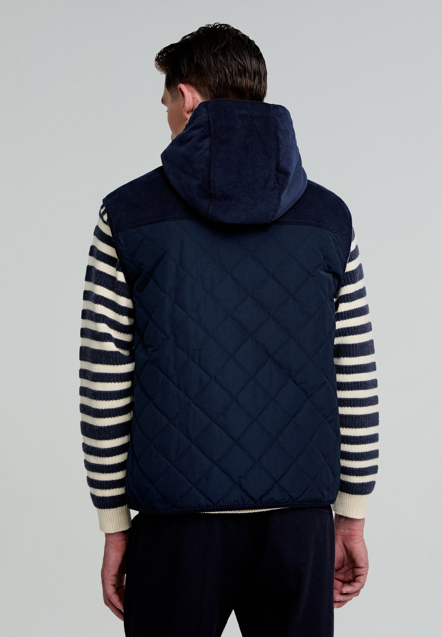 VASS HOODIE VEST