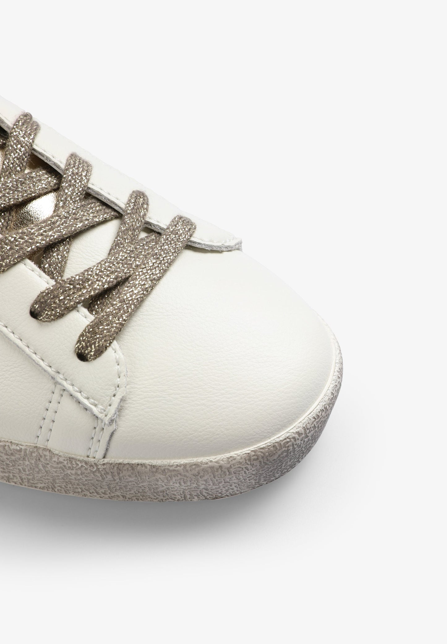 SNEAKERS BAJAS DETALLE METALIZADO - Scalpers