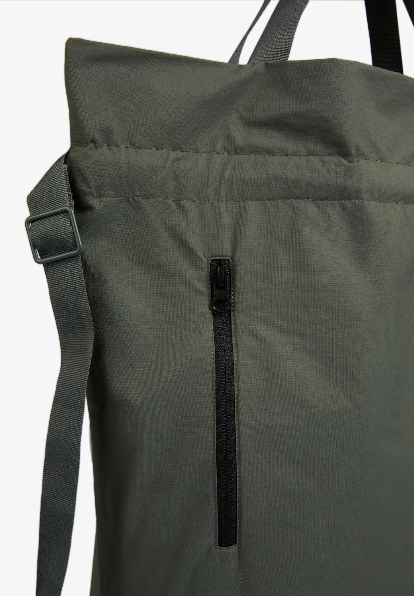 LIGHTWEIGHT TECHNICAL BACKPACK