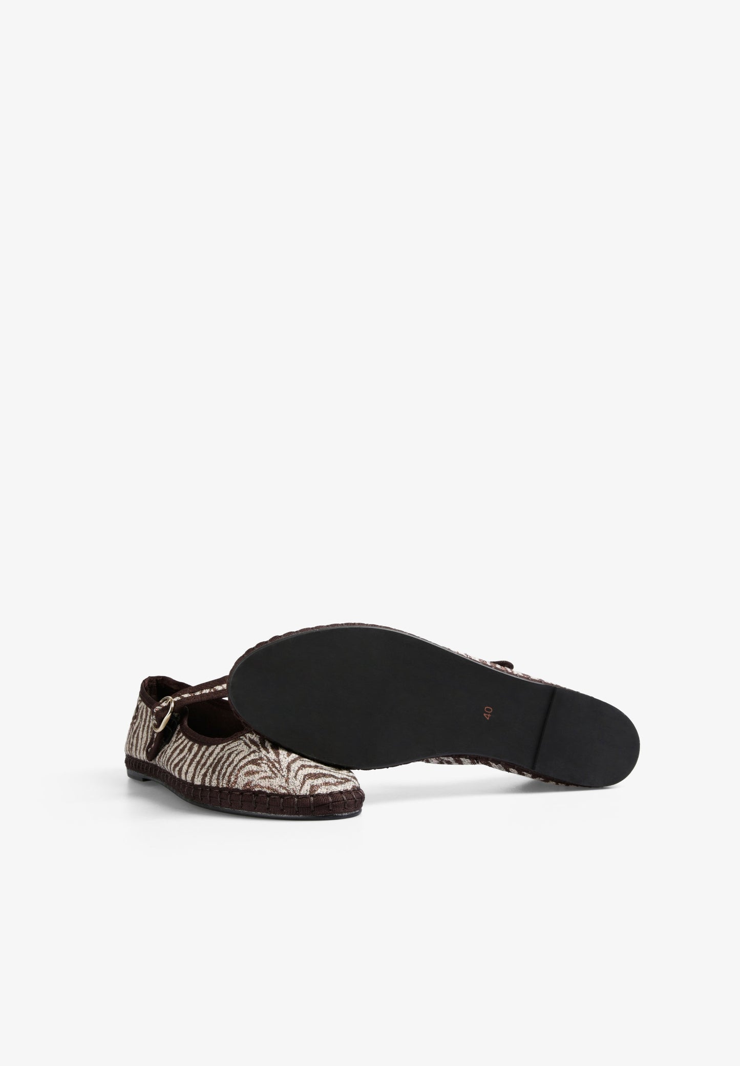 FABRIC STRAP SLIPPER