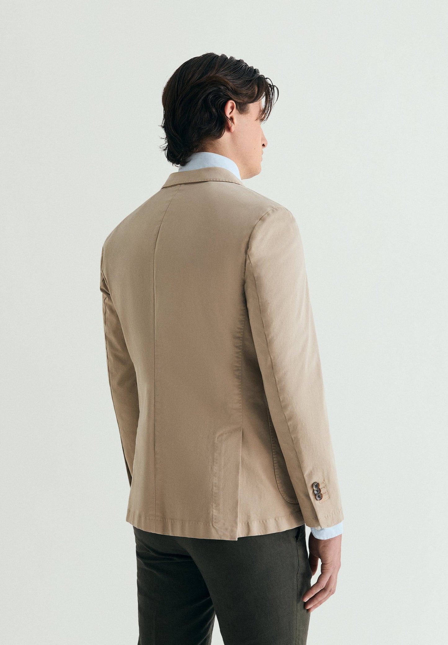 STRAKKE BLAZER MET ZAKKEN