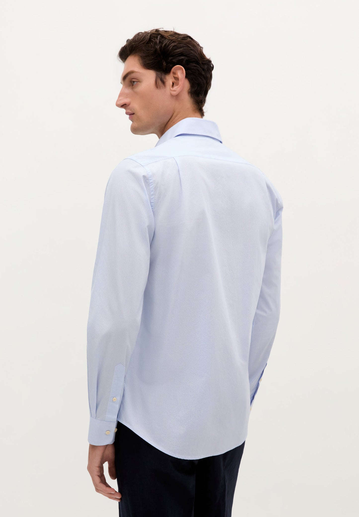 KLASSIEK GERUIT OVERHEMD