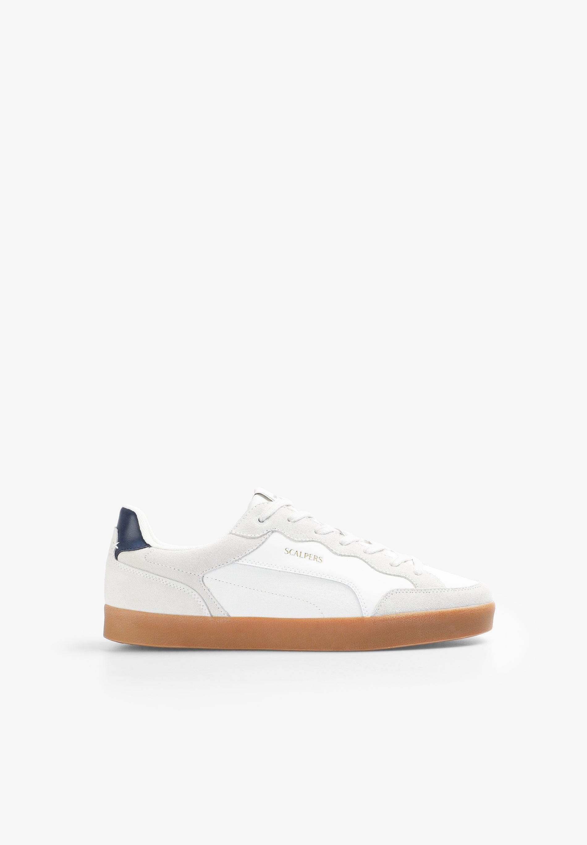 LOW-TOP SNEAKERS WITH SUEDE DETAILS