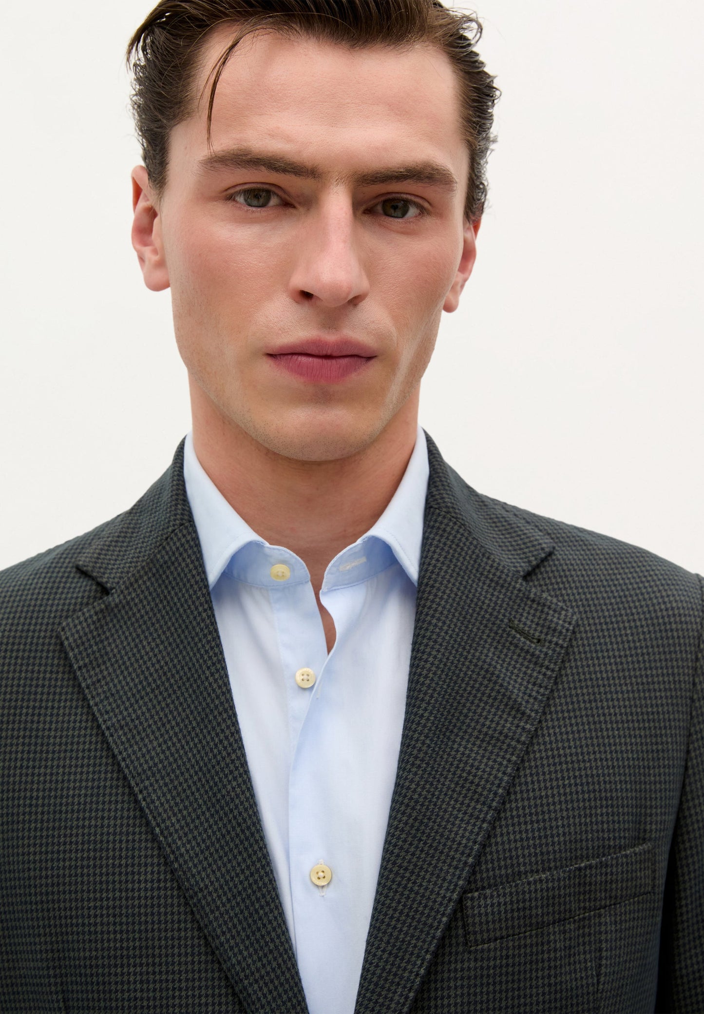 TAILORED BLAZER WITH POCKETS