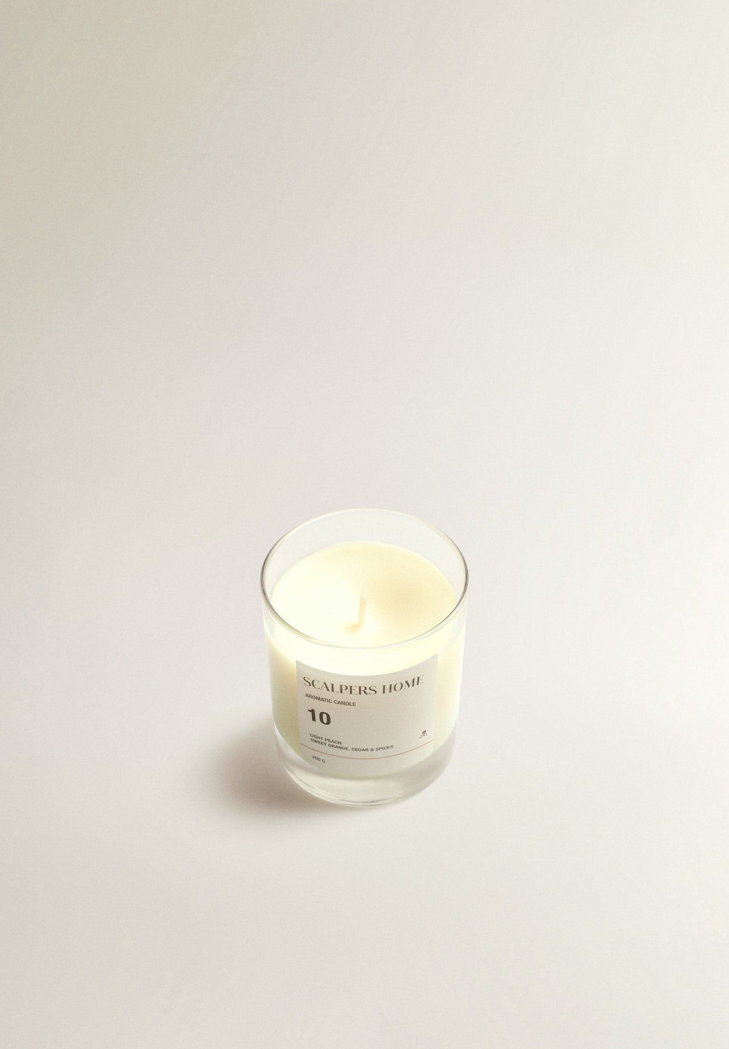 AROMATIC CANDLE