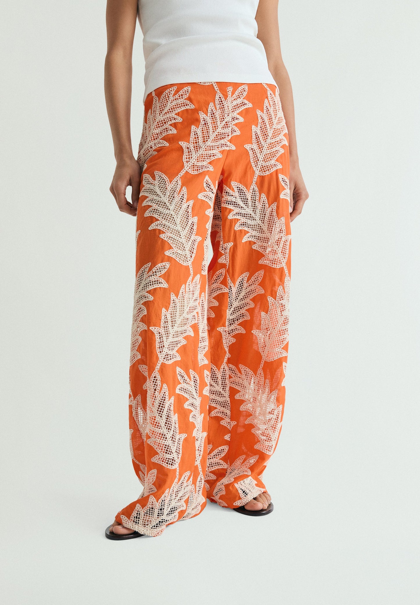 EMBROIDERED FLOWING TROUSERS