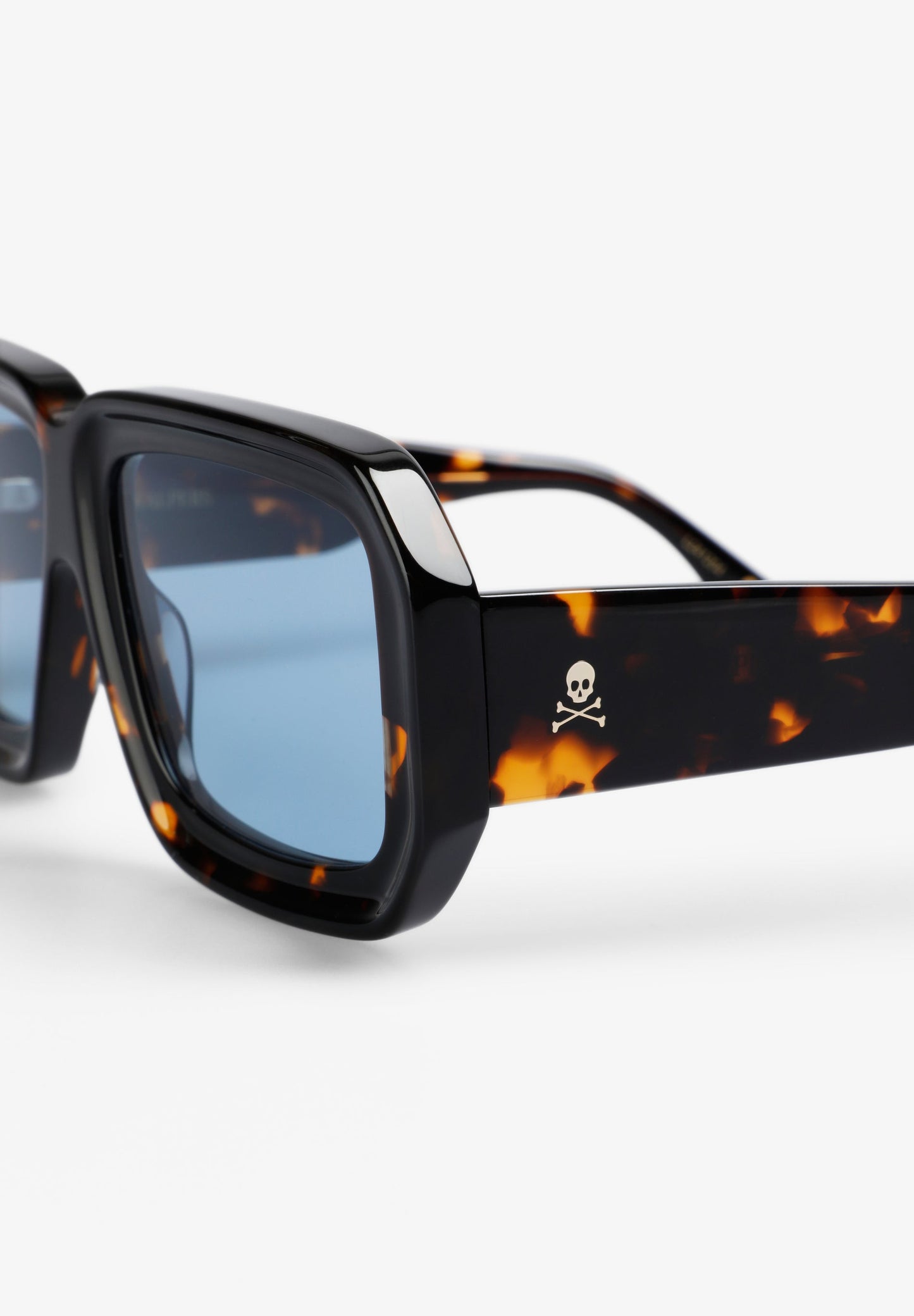 TORTOISESHELL RETRO GLASSES