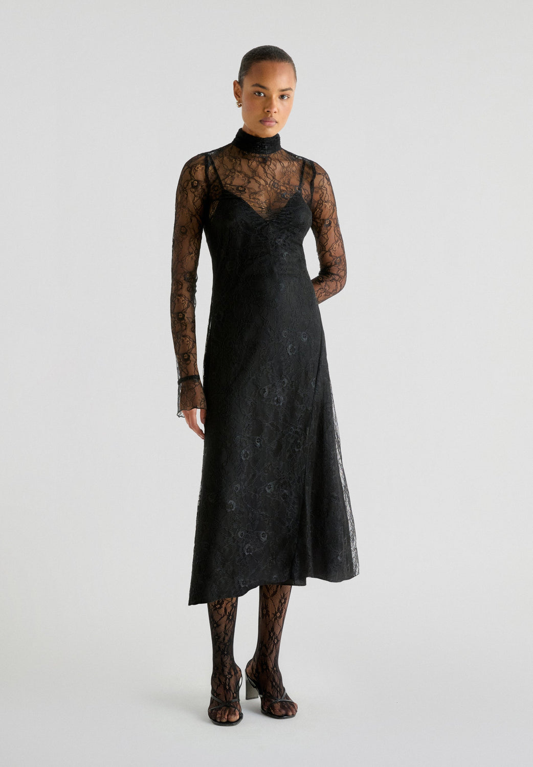 VESTIDO MIDI ENCAJE - Scalpers