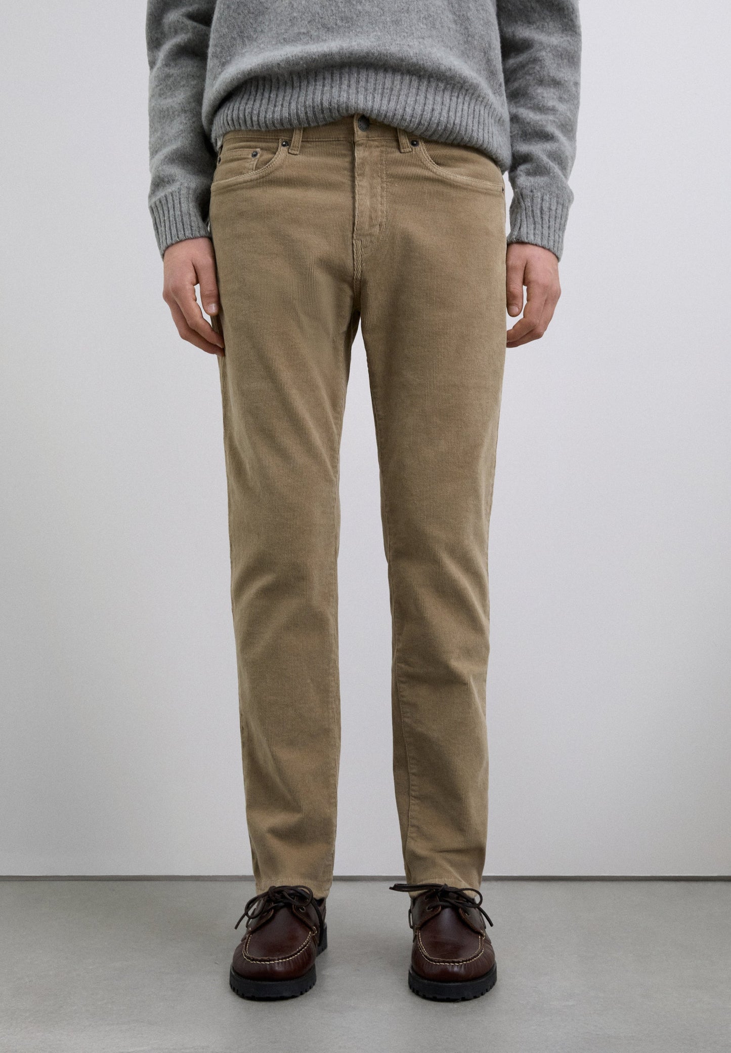REGULAR FIT CORDUROY TROUSERS