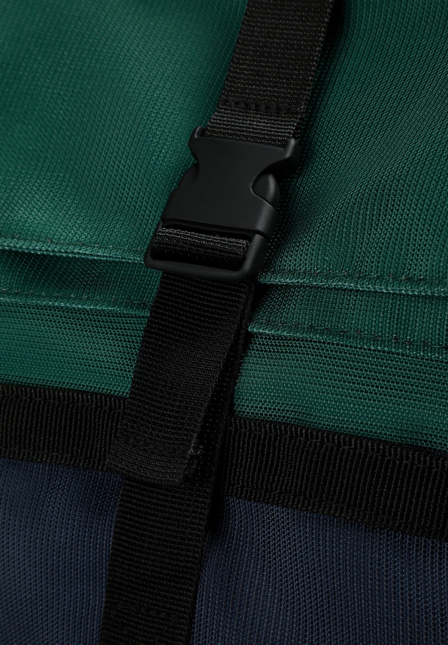 DOUBLE POCKET TECHNICAL BACKPACK