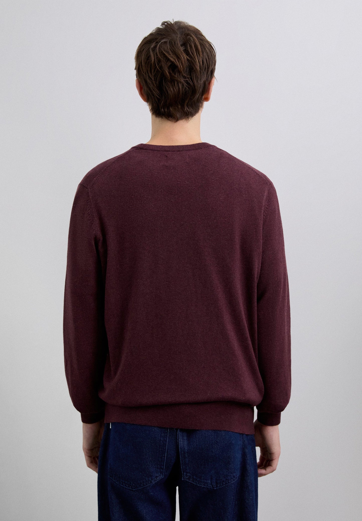 SWEATER WITH EMBROIDERED SKULL