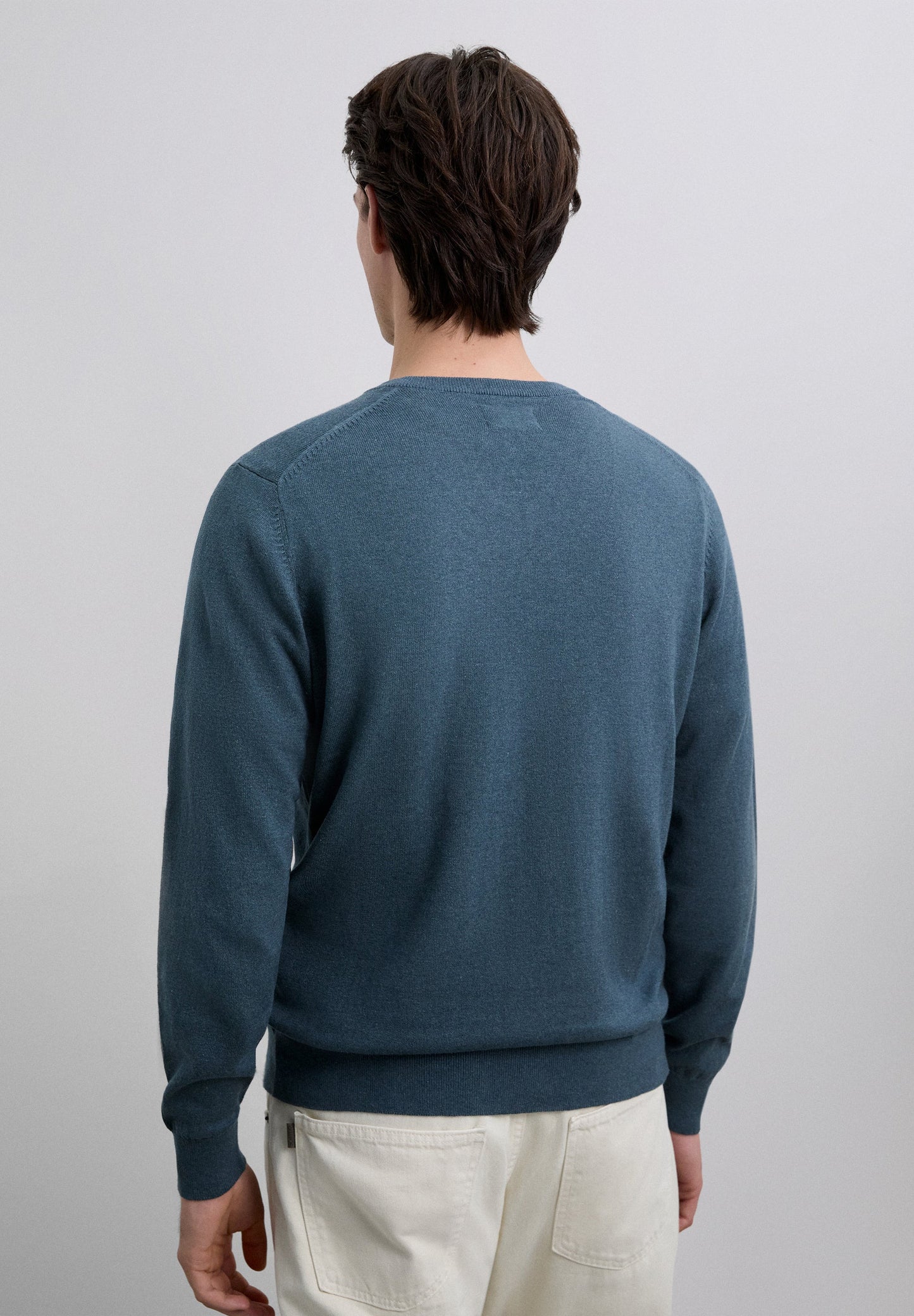 V-NECK SKULL SWEATER