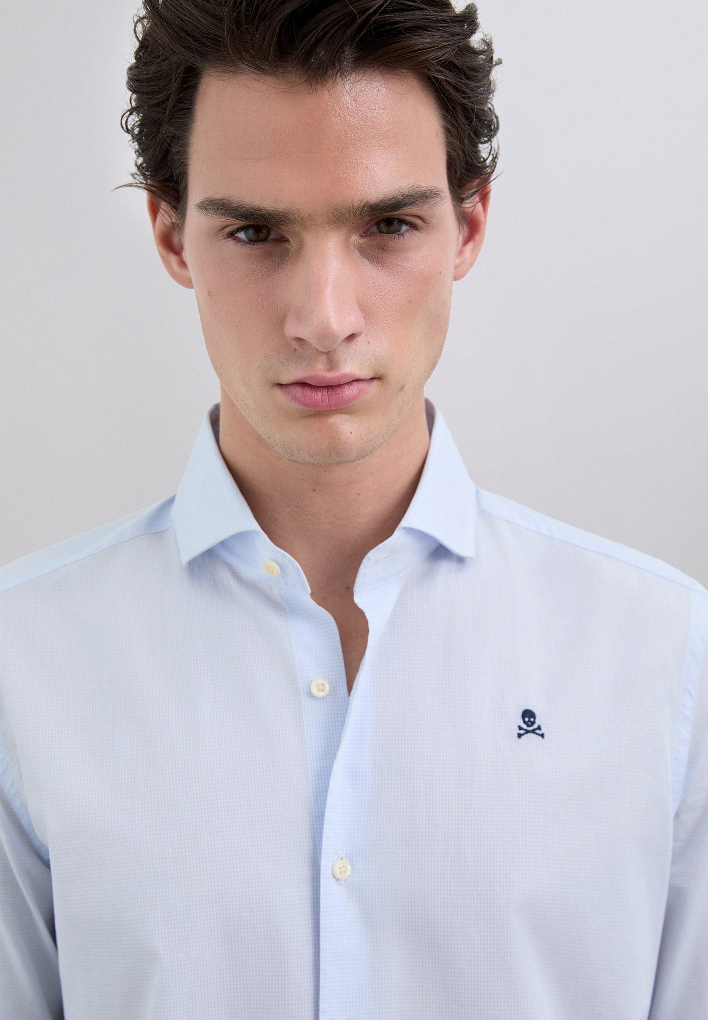 CAMISA CALAVERA BORDADA - Scalpers