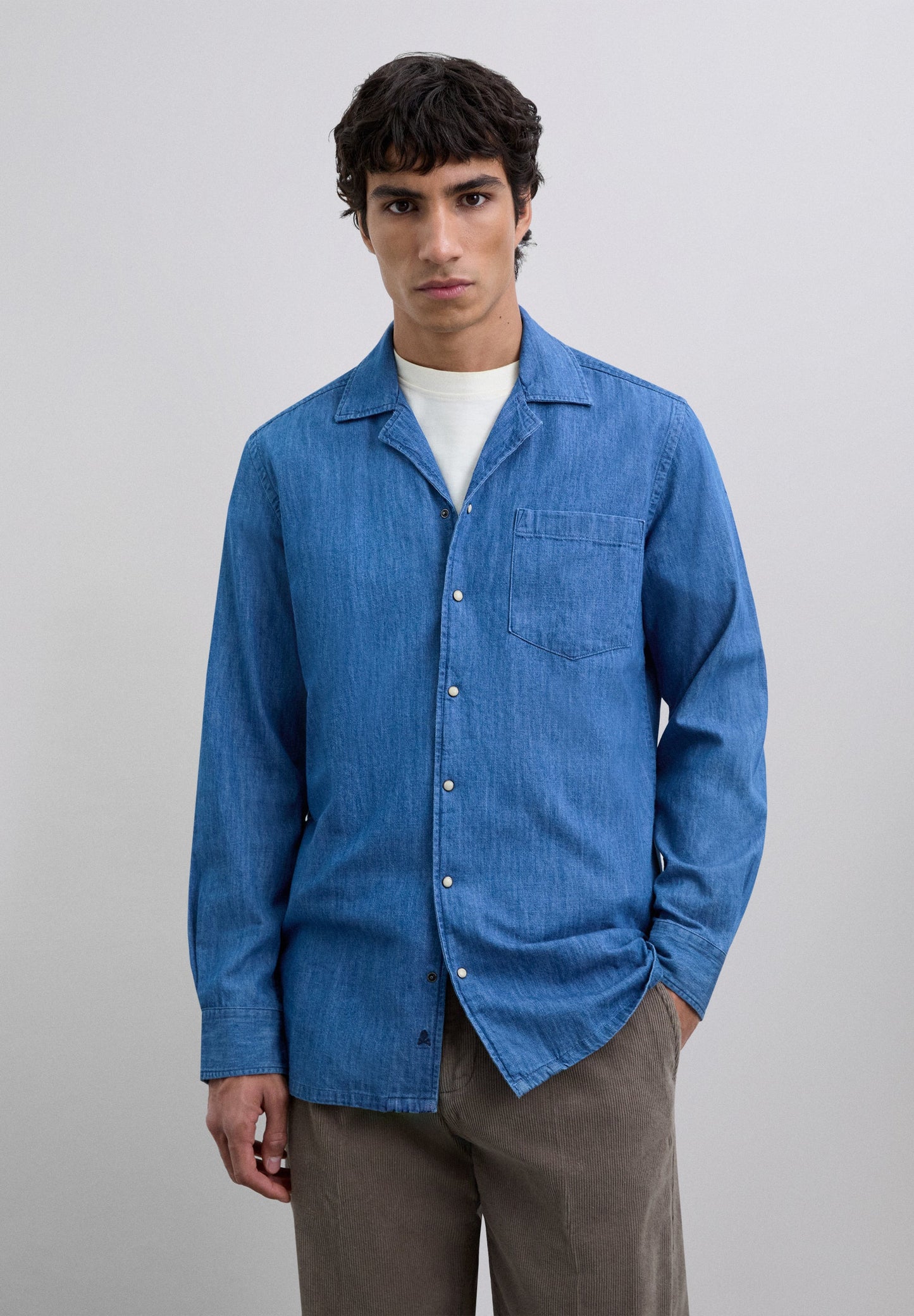 RELAXED DENIM RESORT SHIRT