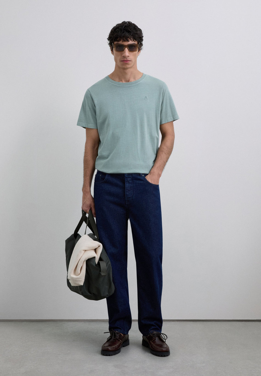 CAMISETA CALAVERA BORDADA TONO - Scalpers