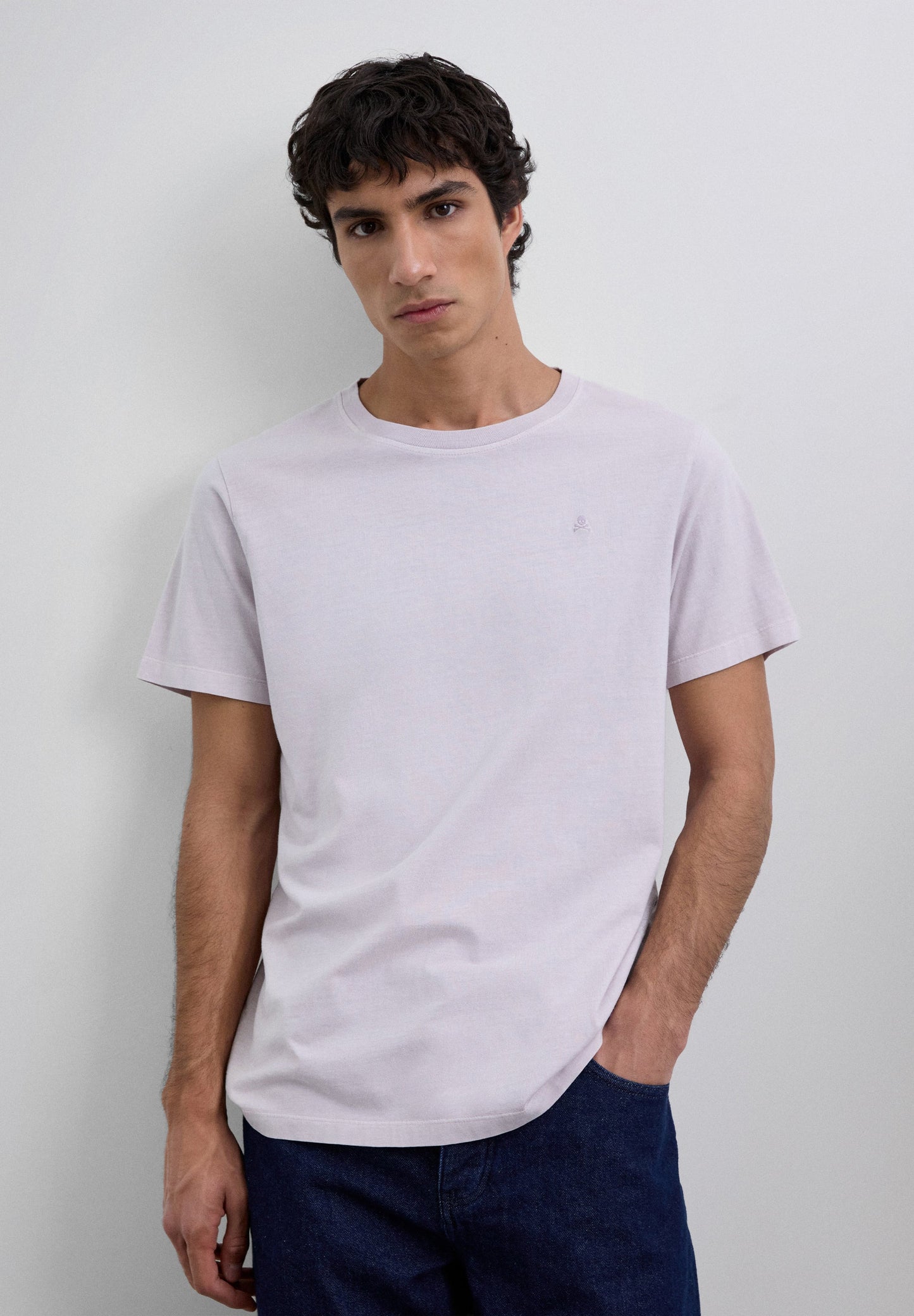 T-SHIRT WITH MATCHING EMBROIDERED SKULL