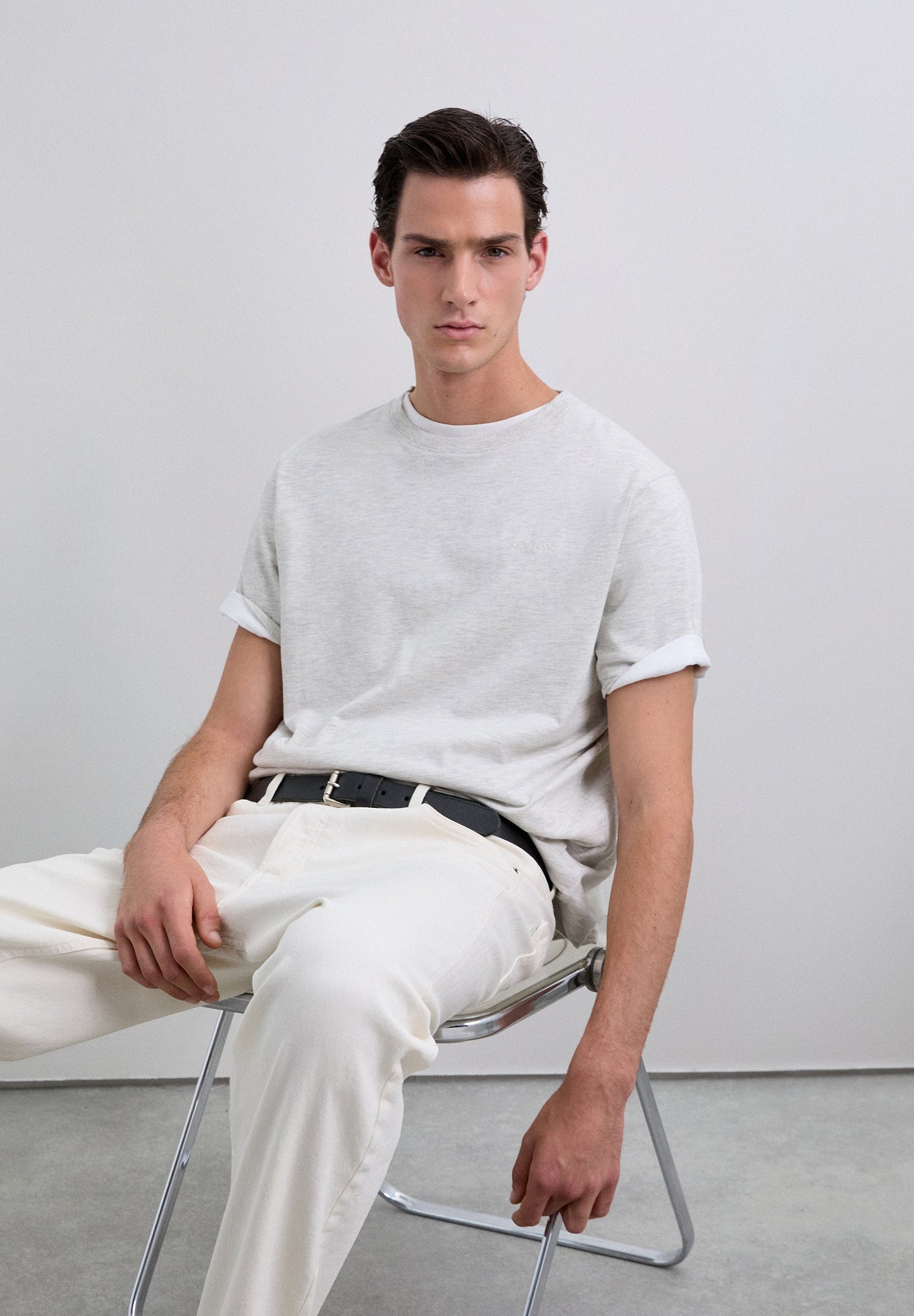 FADED EMBROIDERED T-SHIRT