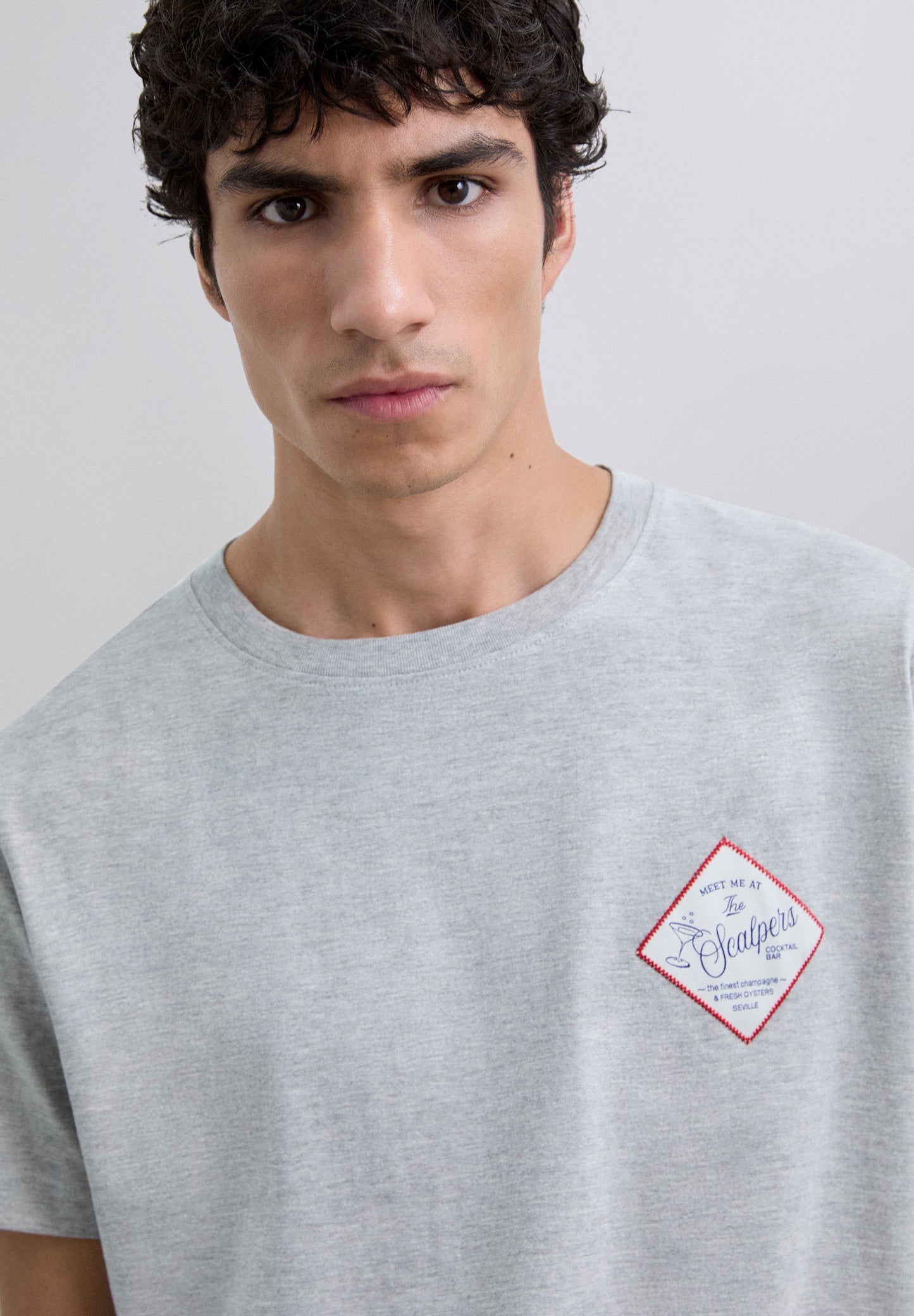 EMBROIDERED LOGO PATCH T-SHIRT