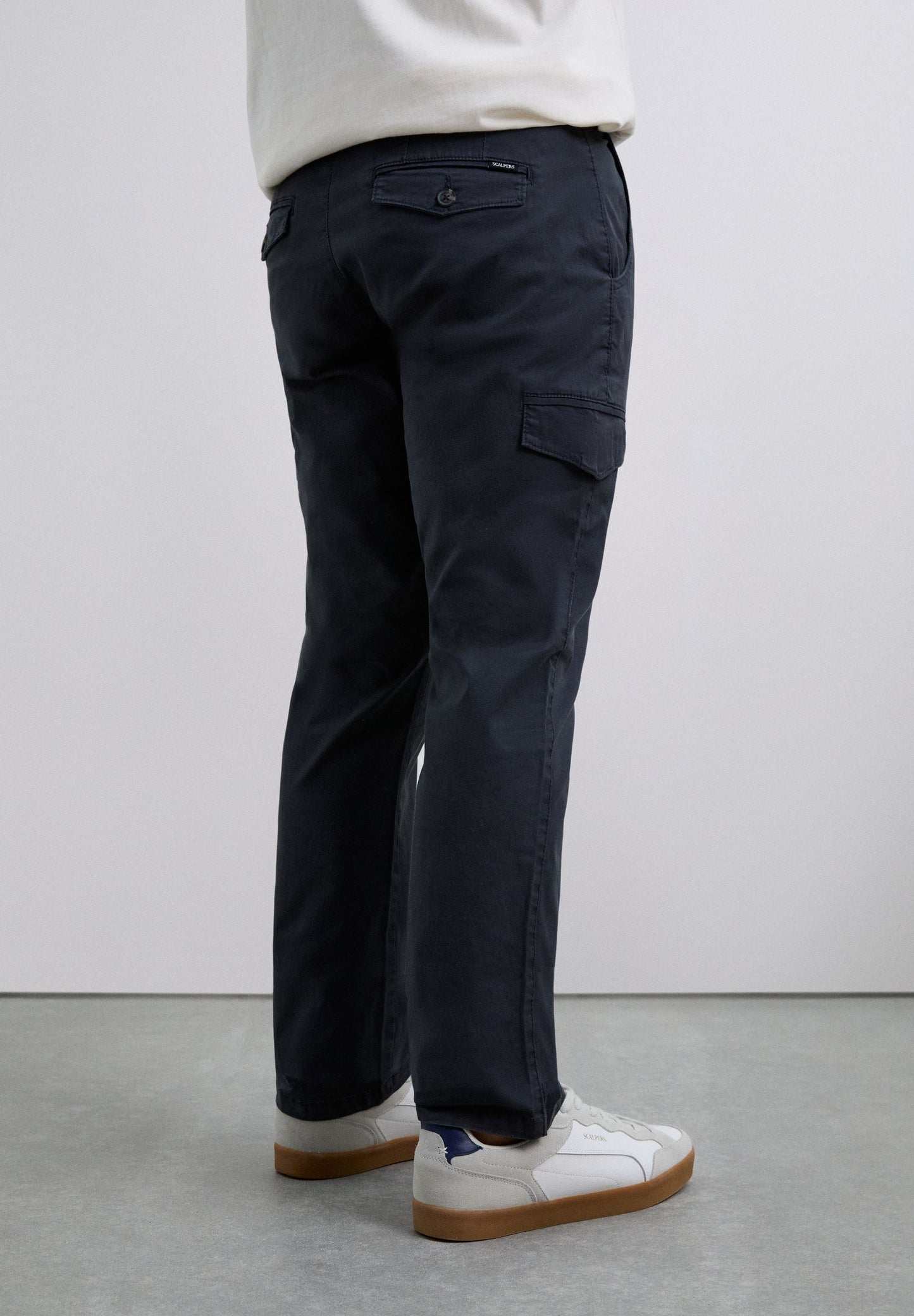 PANTALÓN CARGO SLIM FIT - Scalpers