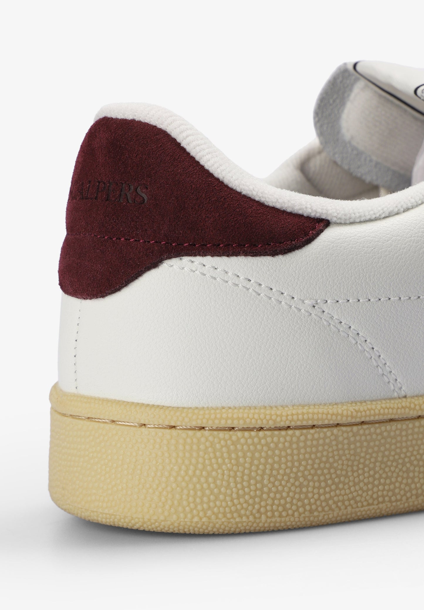 LEATHER SKULL SNEAKERS