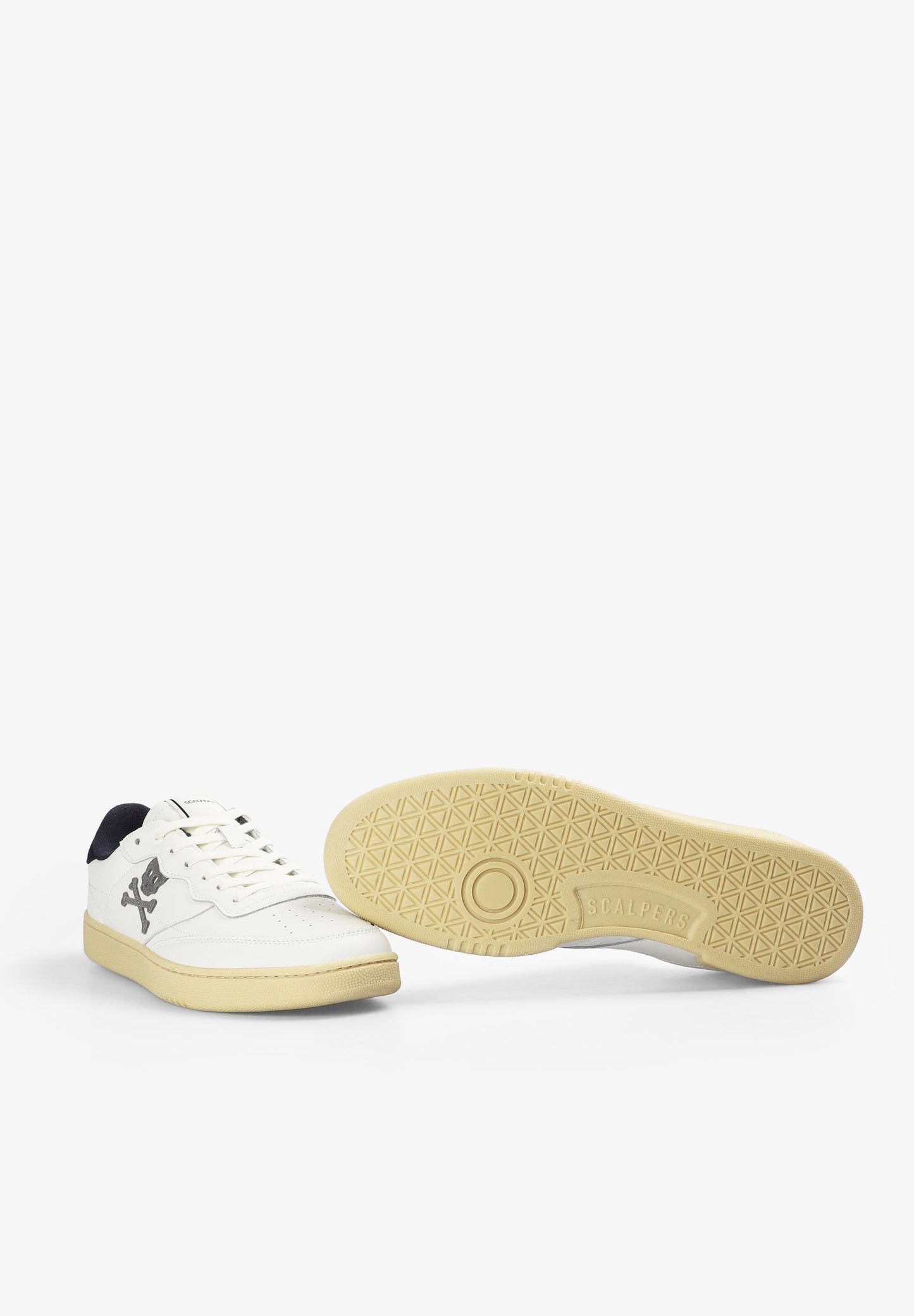 LEATHER SKULL SNEAKERS