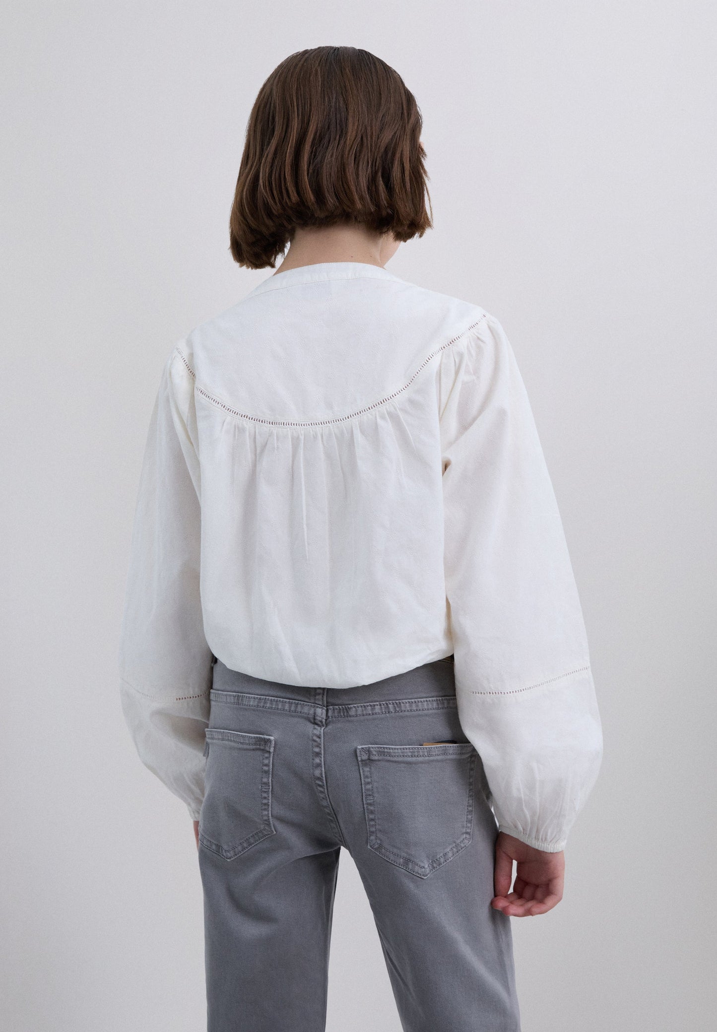 EMBROIDERED ROMANTIC SHIRT