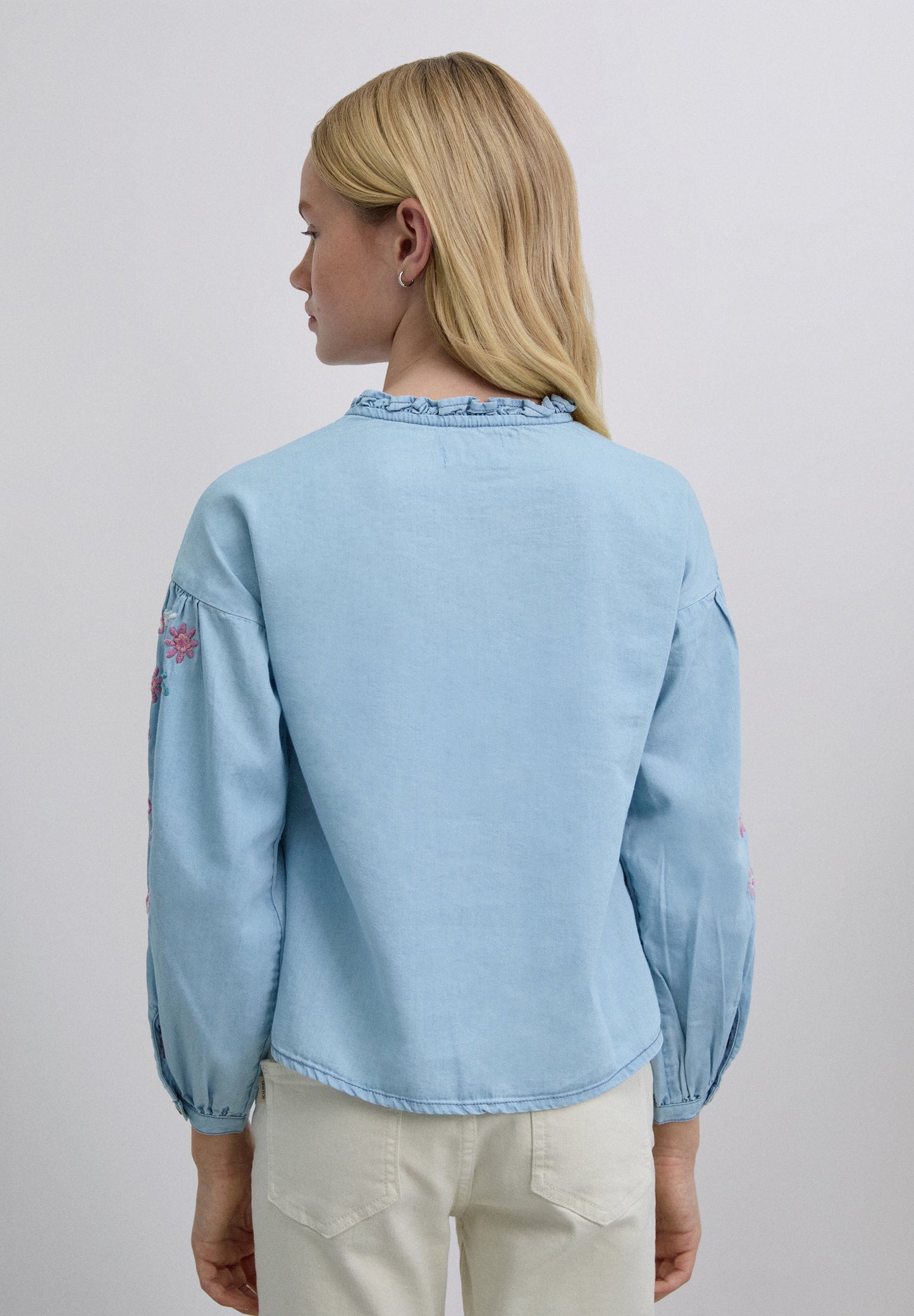 CAMISA FLORES MANGA ABULLONADA - Scalpers