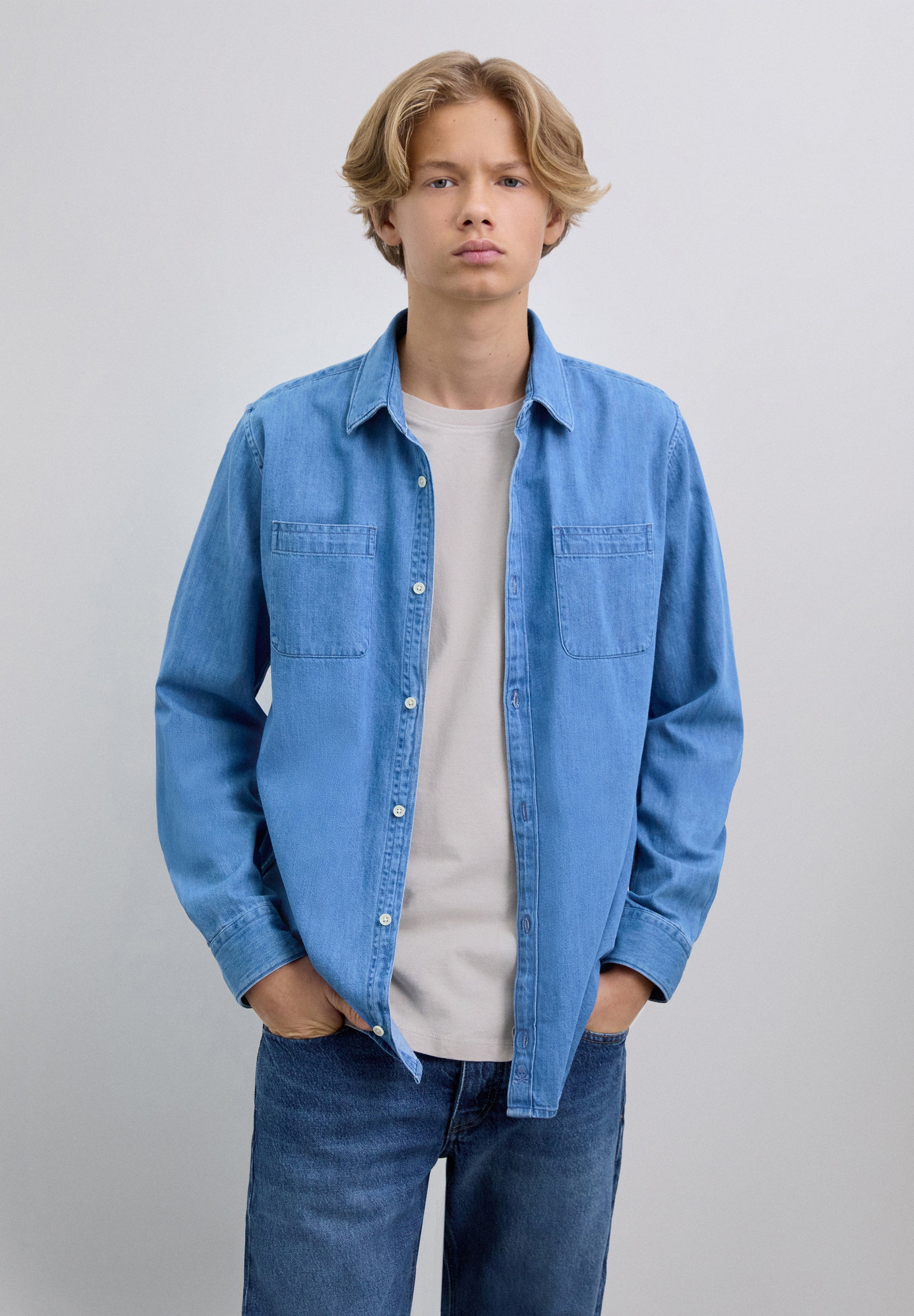 DENIM SHIRT WITH POCKETS