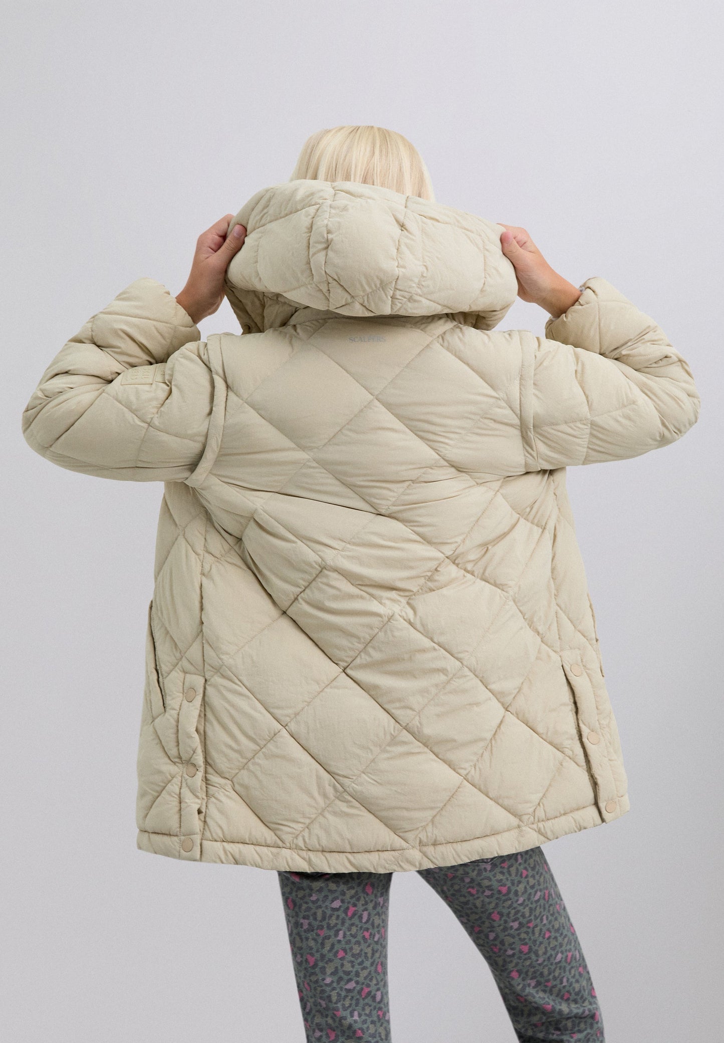 DETACHABLE PADDED COAT