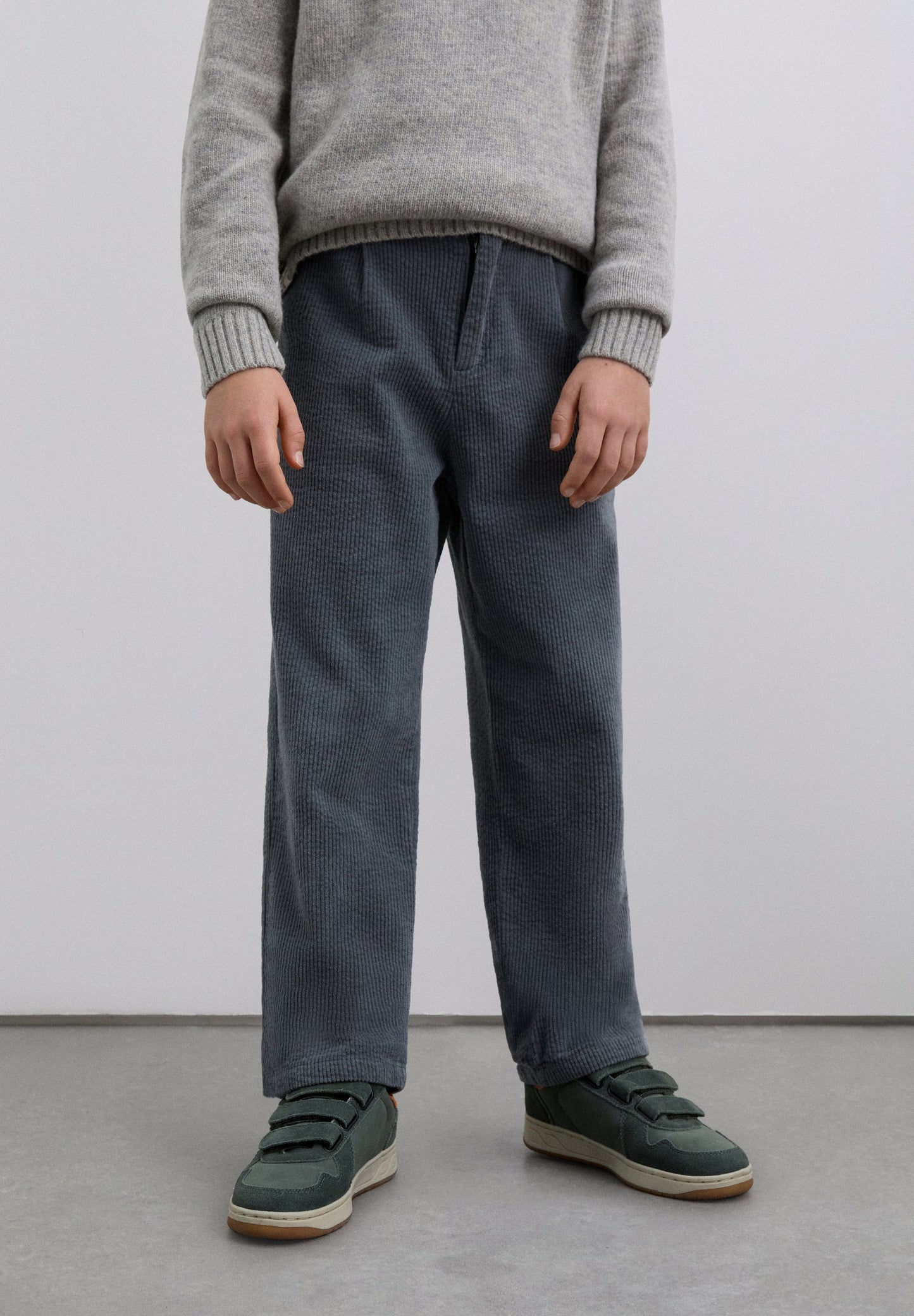 STRAIGHT CUT CORDUROY TROUSERS