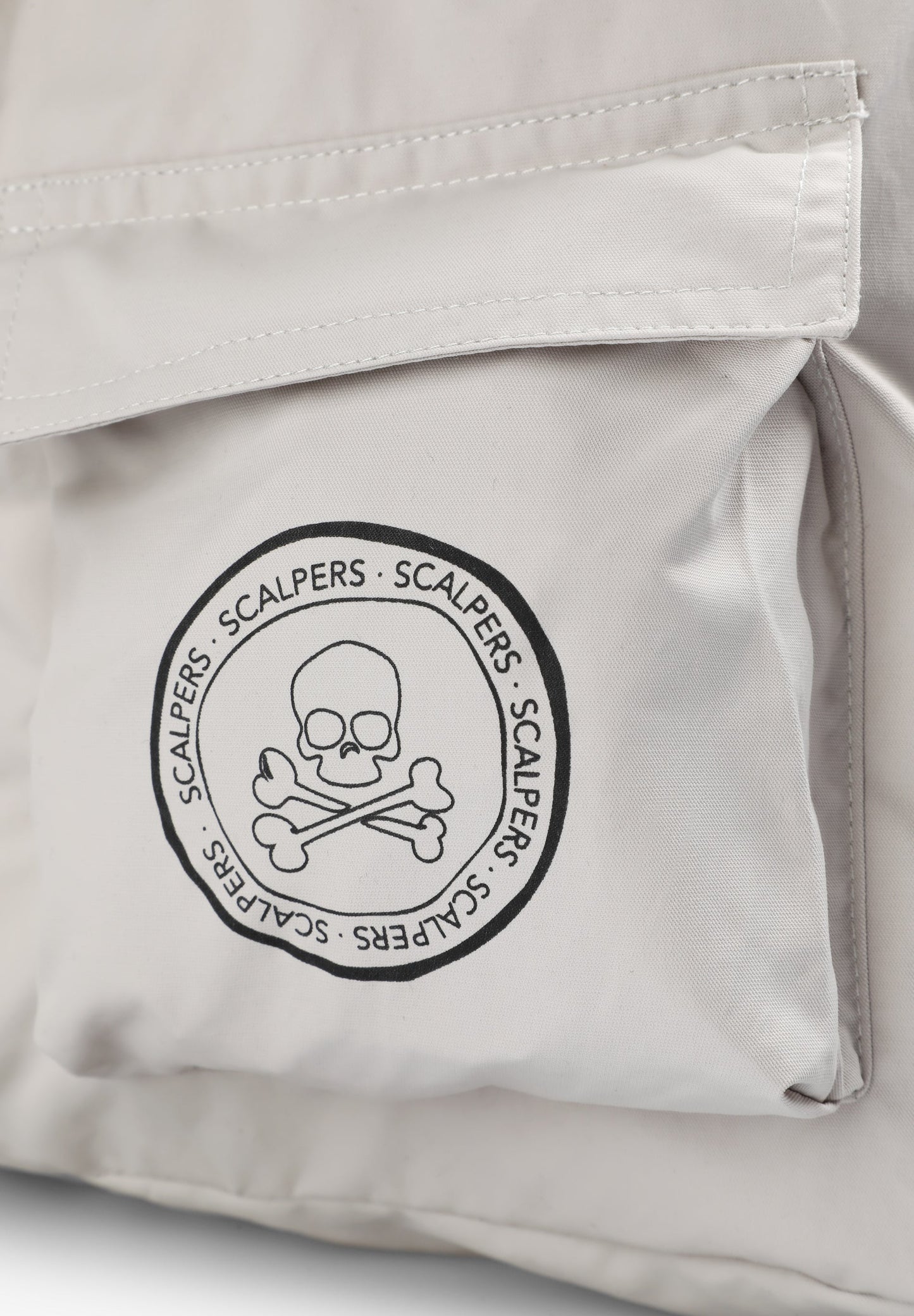 LIGHTWEIGHT BACKPACK WITH HANDLES