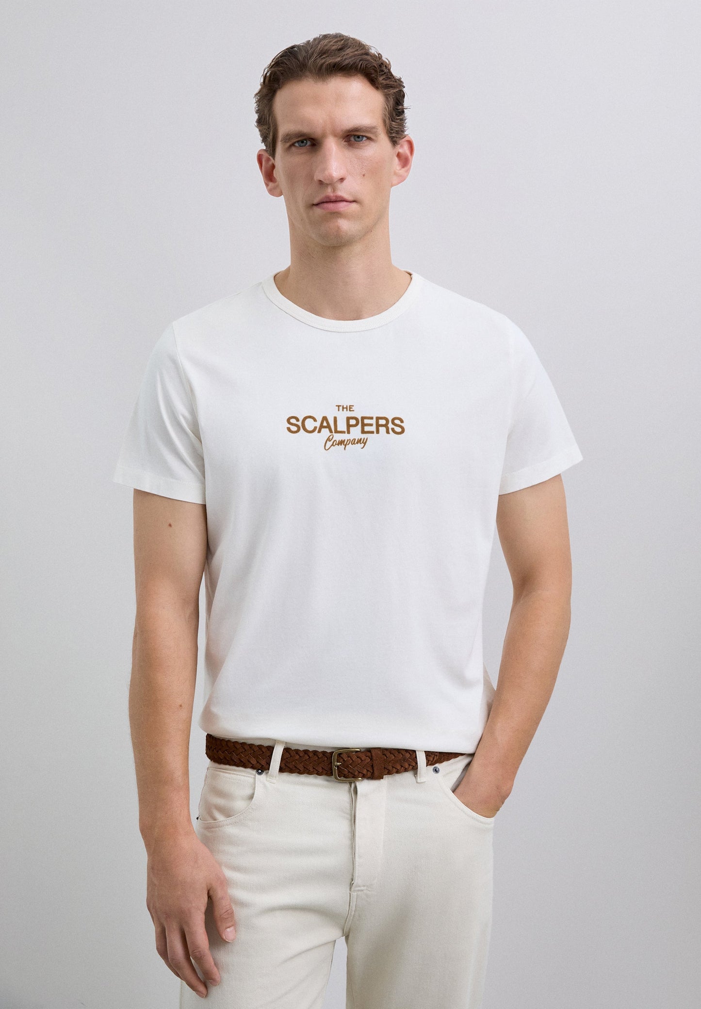 T-SHIRT WITH FRONT LOGO